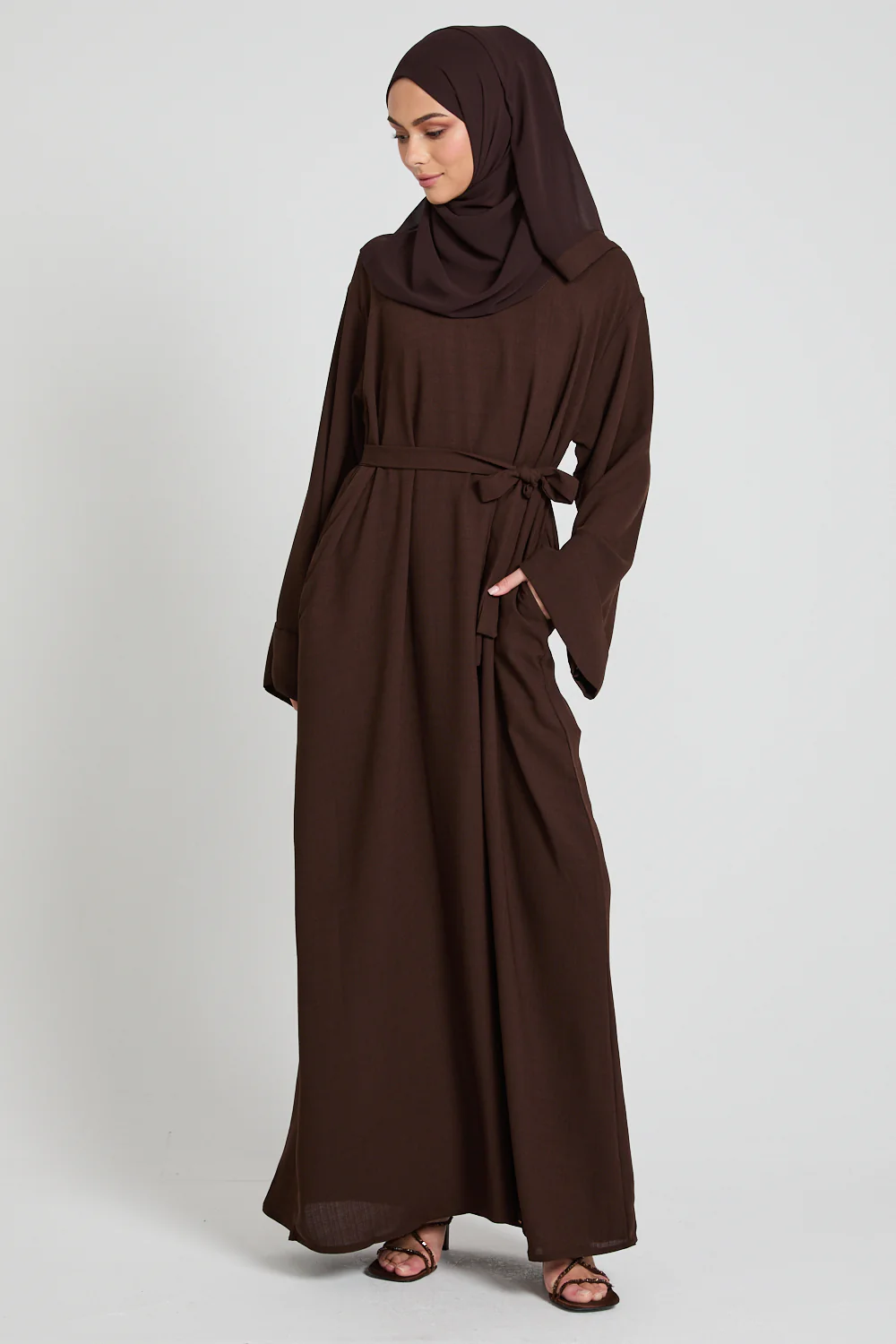 Linen Blend Closed Abaya with Pockets - Espresso