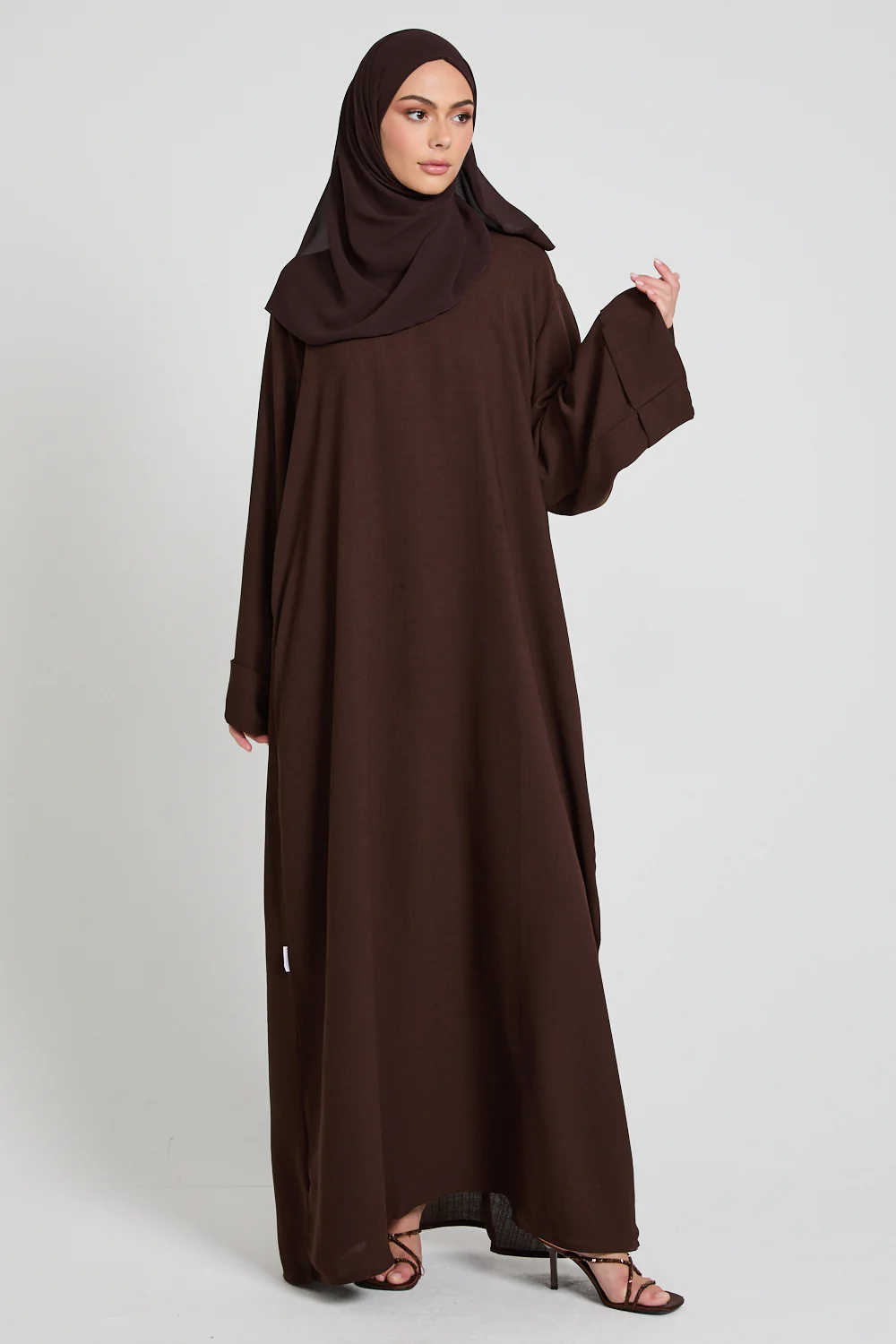 Linen Blend Closed Abaya with Pockets - Espresso - Image 4