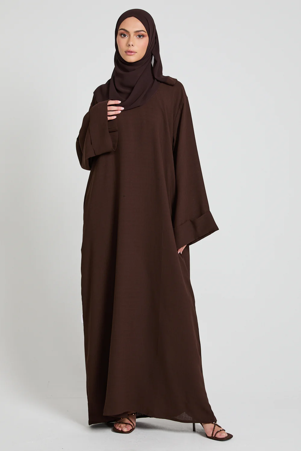 Linen Blend Closed Abaya with Pockets - Espresso - Image 5