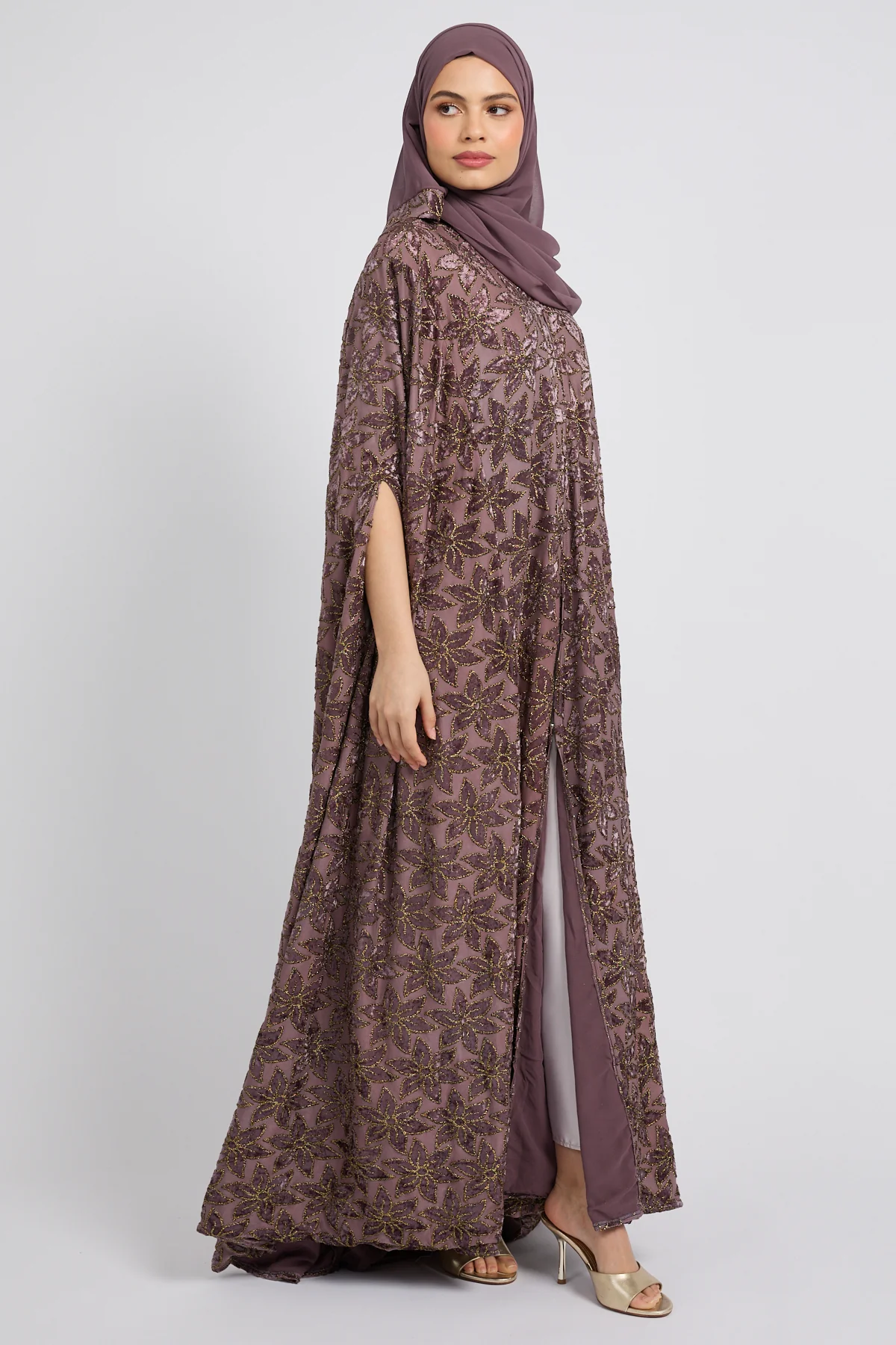 Luxury Arabesque Petal Cape Abaya - Dusky Plum- LIMITED EDITION - Image 8