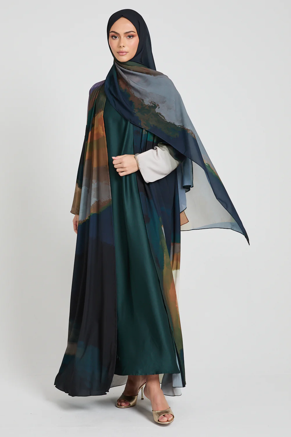 Luxury Celestial Mirage Bisht - LIMITED EDITION - Image 6