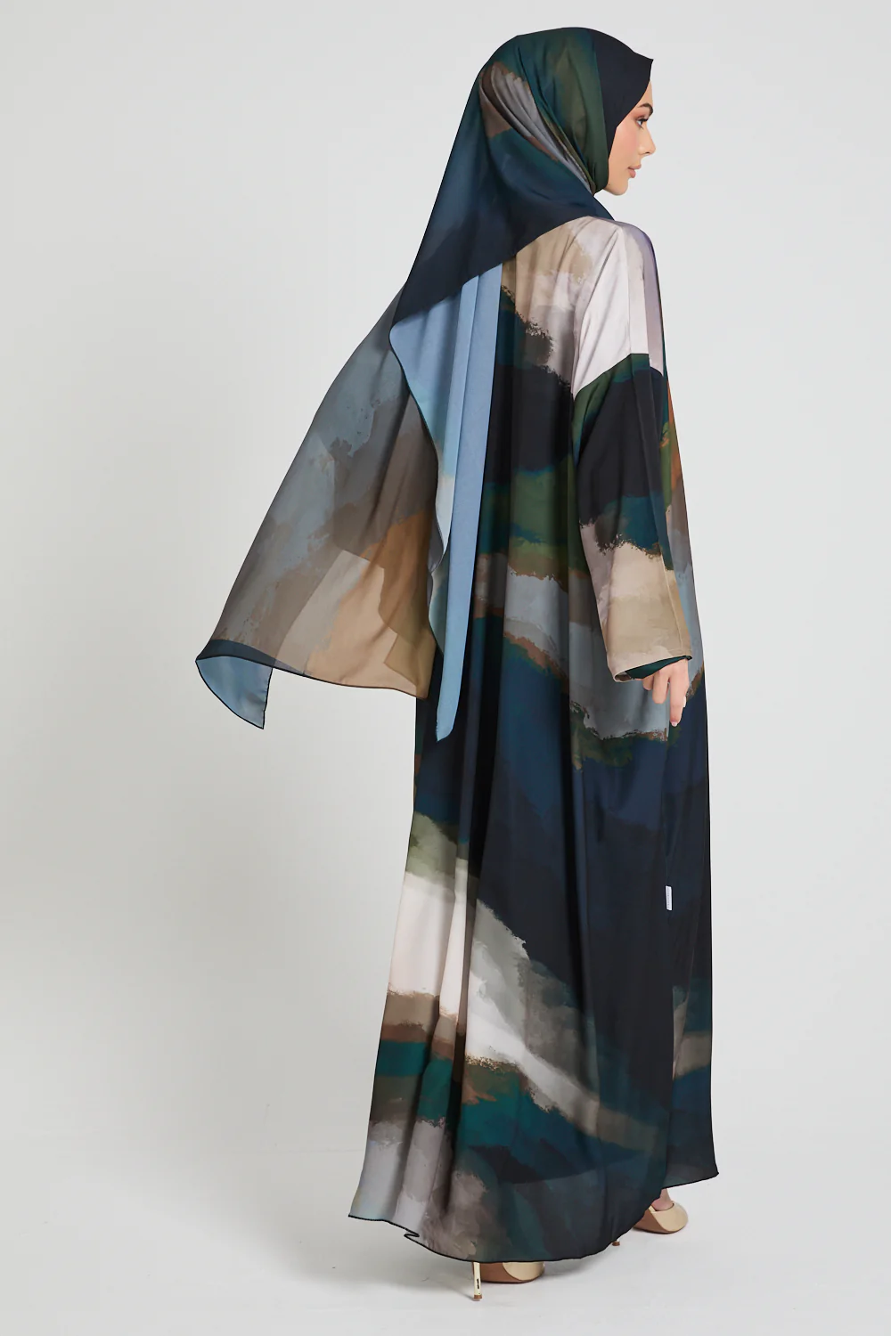 Luxury Celestial Mirage Bisht - LIMITED EDITION - Image 8