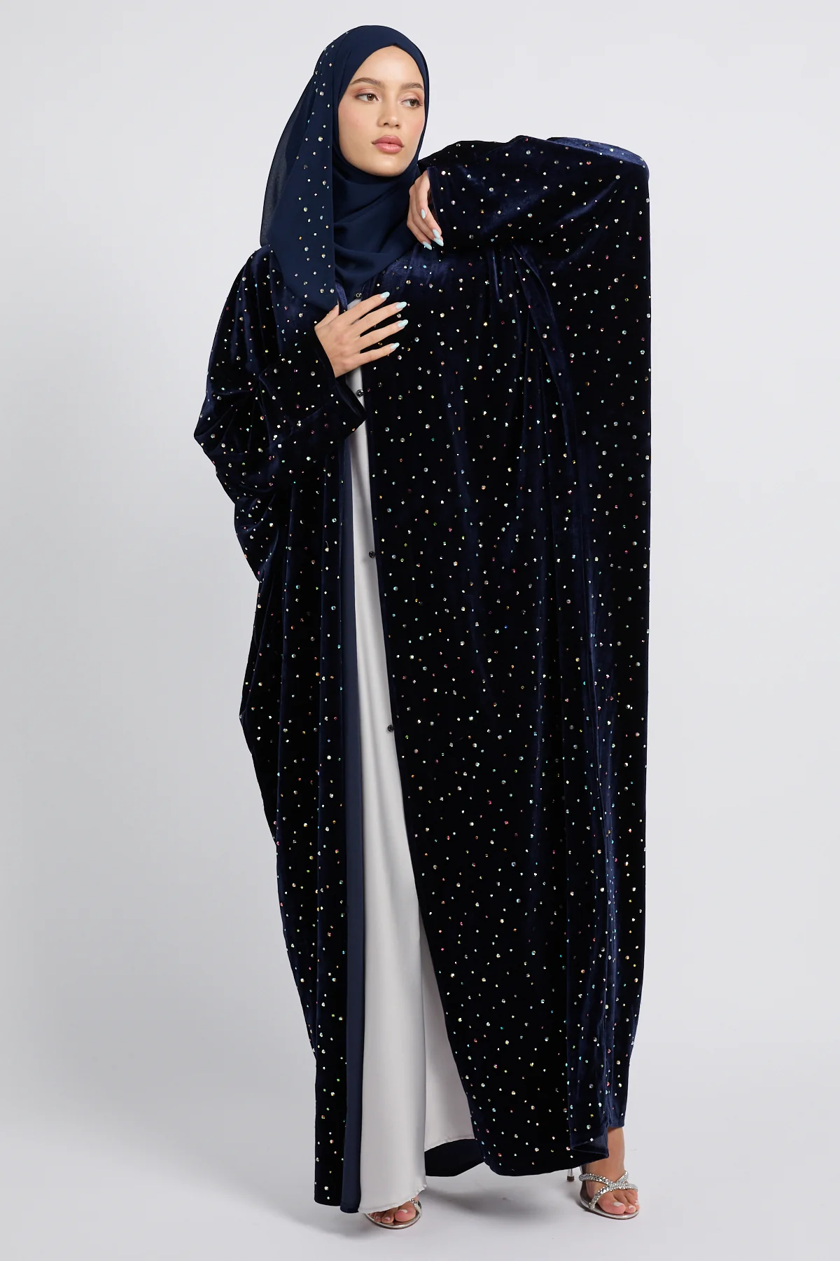 Luxury Celestial Velvet Open Abaya – Midnight Navy - Image 5