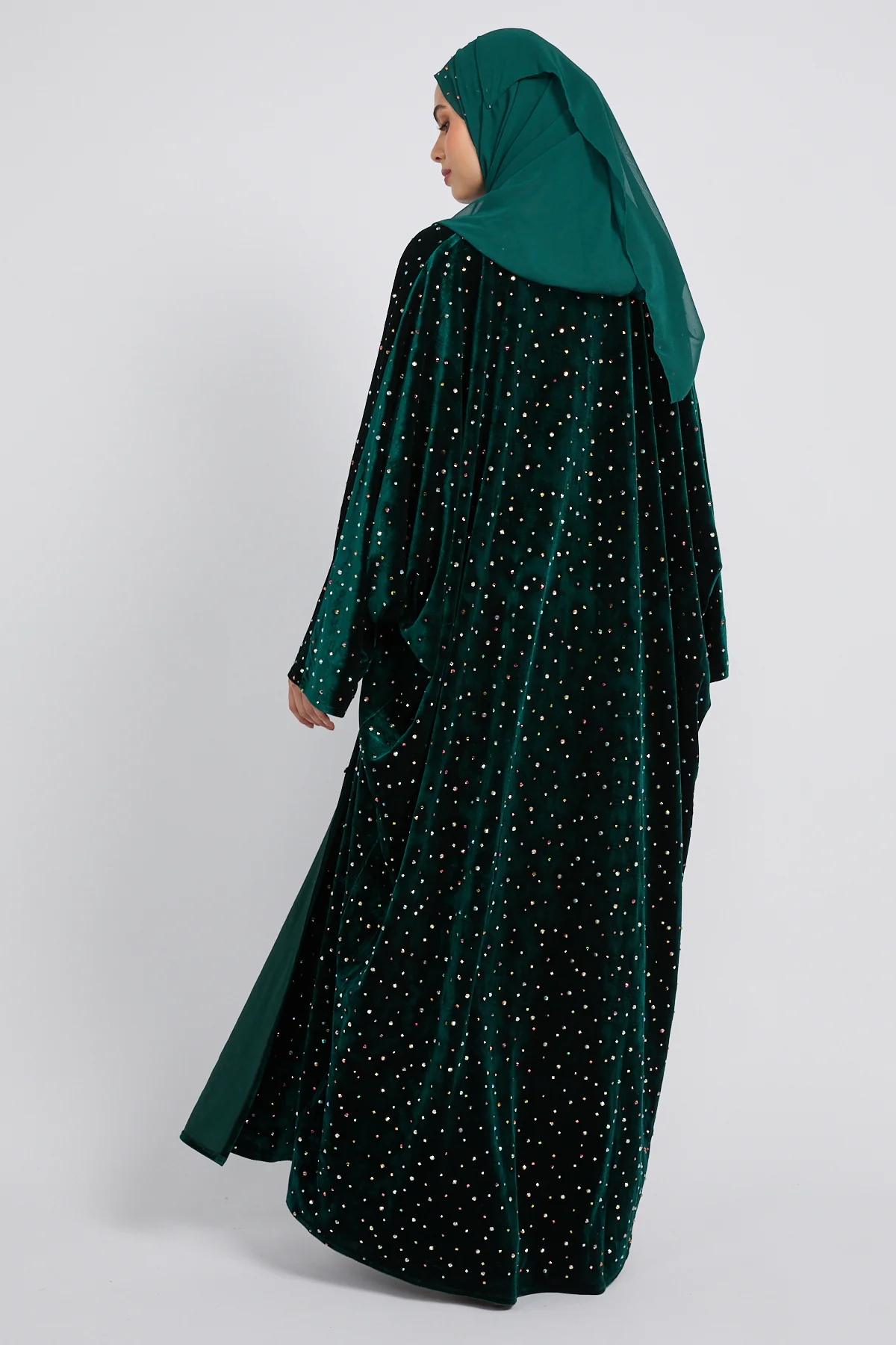 Luxury Celestial Velvet Open Abaya – Royal Emerald - Image 4