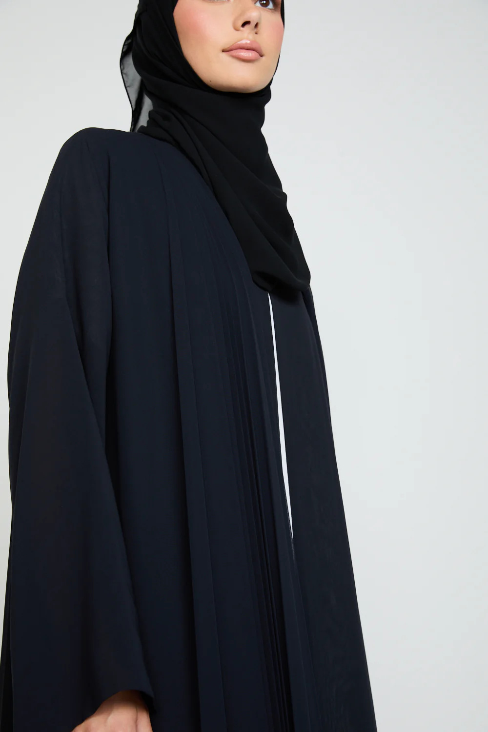 Luxury Chiffon Open Abaya with Pleated Detailing - Black - Image 4