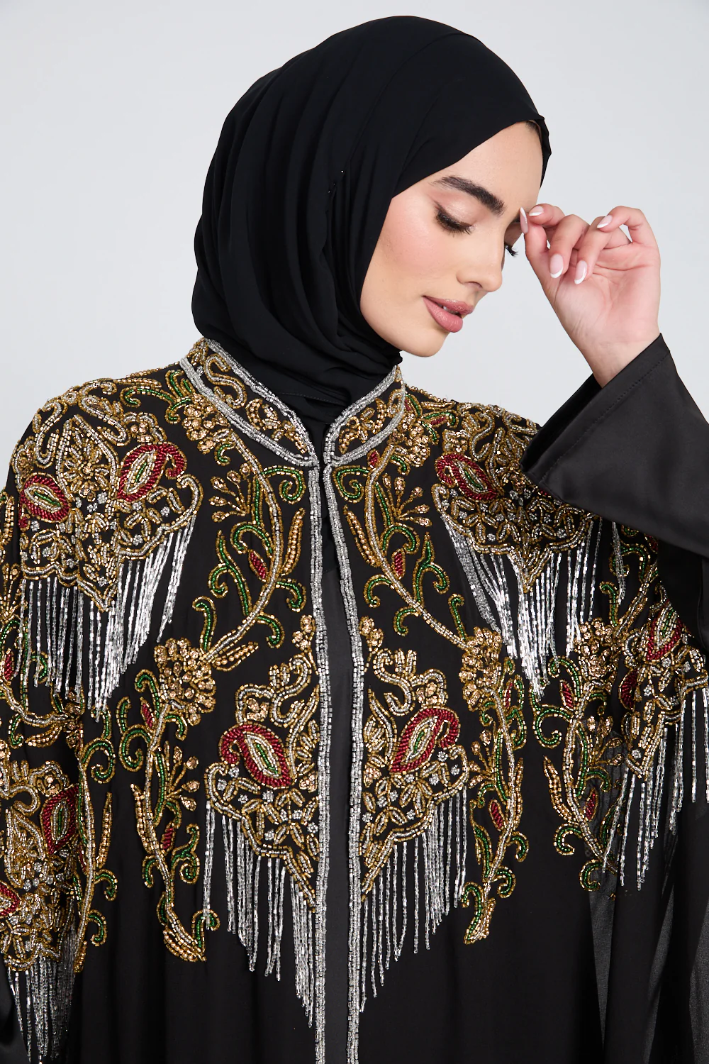 Luxury Crown Jewel Embellished Cape - Black - Image 2