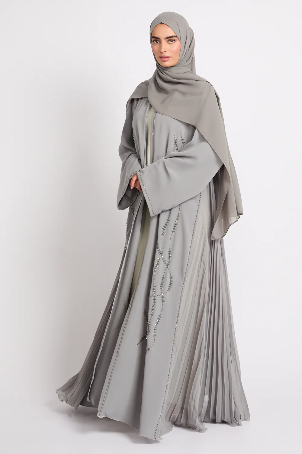 Luxury Crystal Pleated Open Abaya – Olive Ash