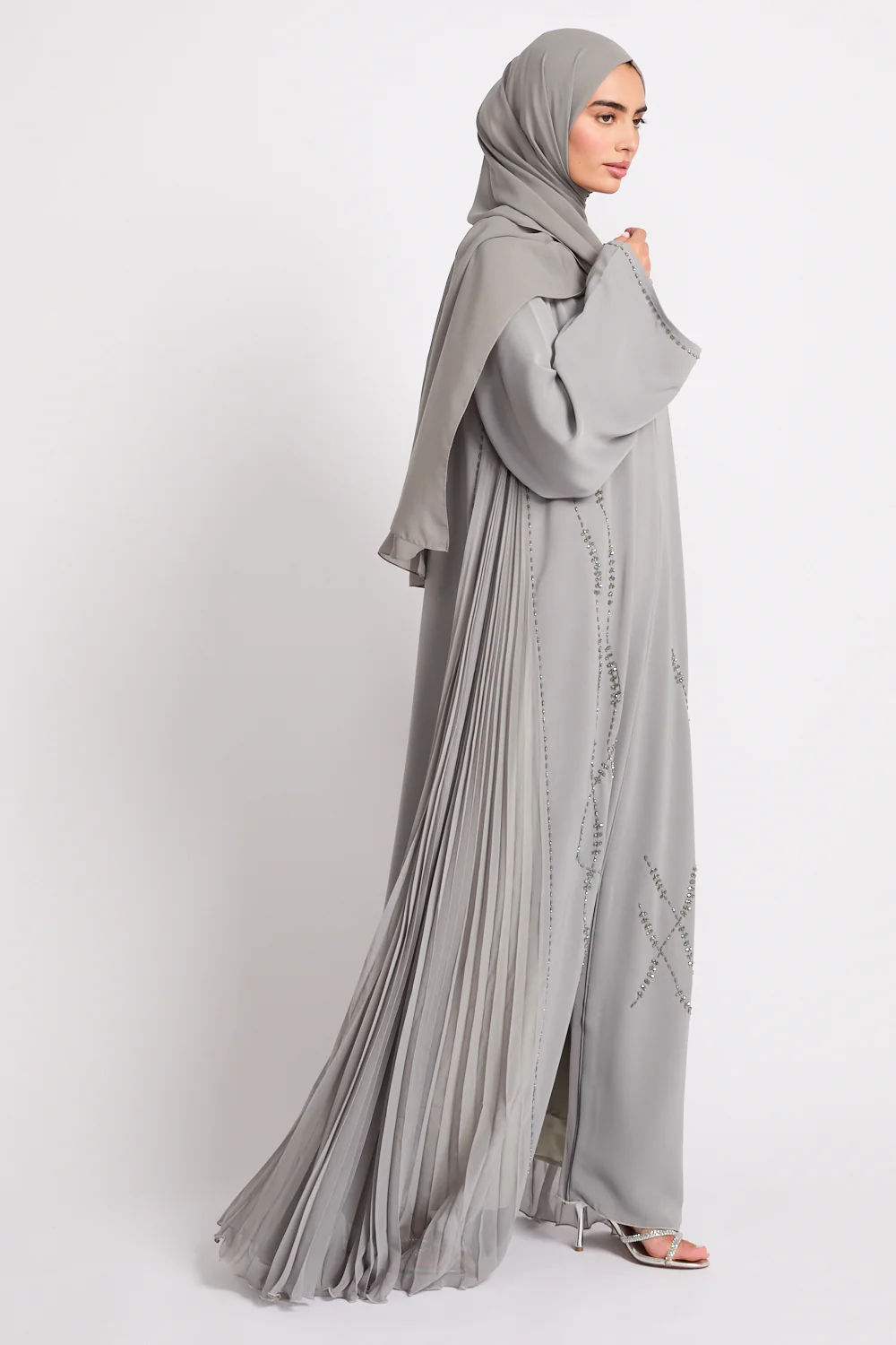 Luxury Crystal Pleated Open Abaya – Olive Ash - Image 8