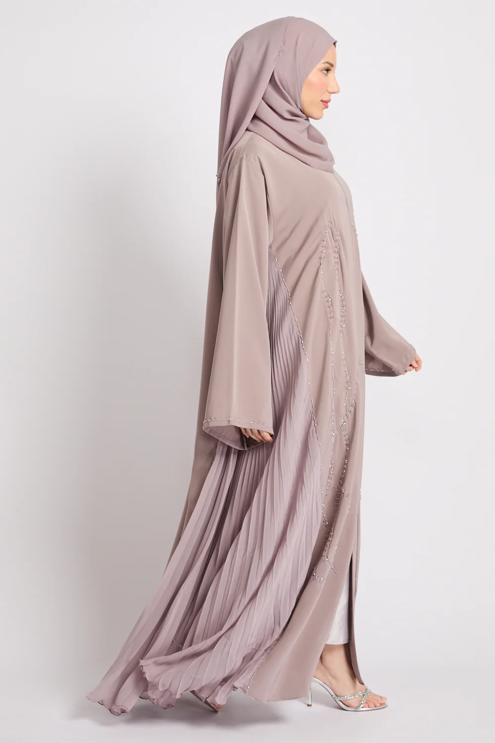 Luxury Crystal Pleated Open Abaya – Smoked Rose - Image 8