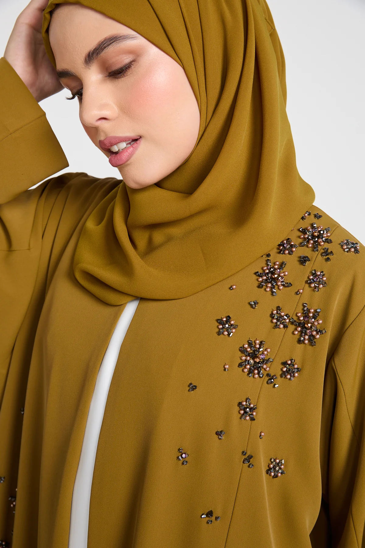 Luxury Desert Amber Embellished Open Abaya - Image 5