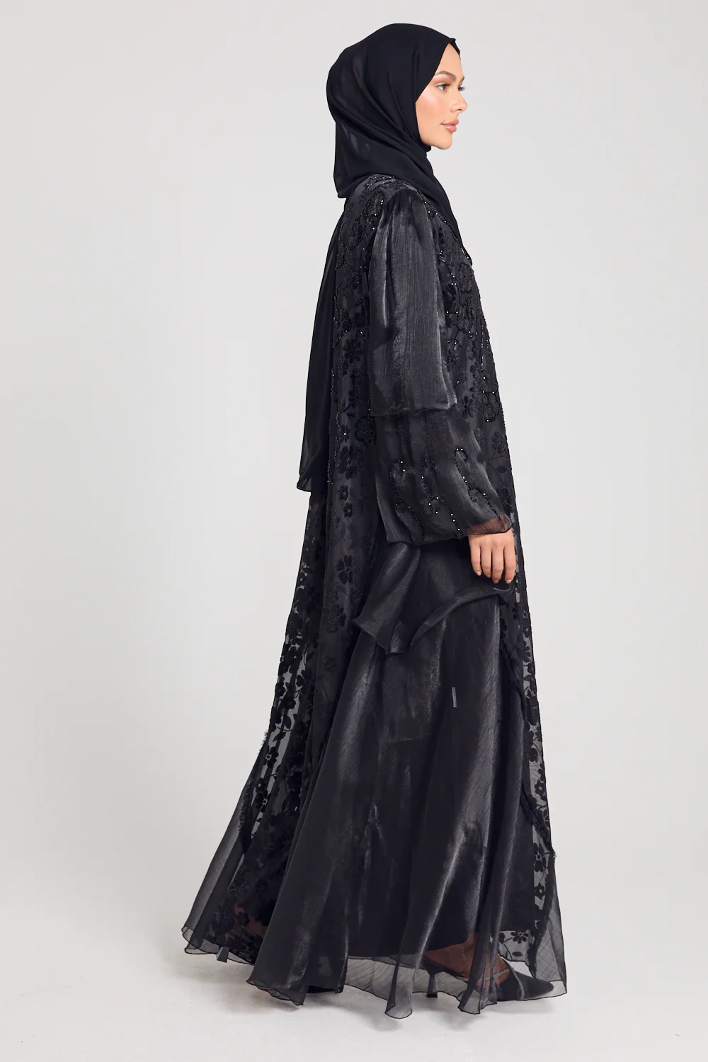 Luxury Embellished Floral Lace Open Abaya with Organza Detailing - Image 10