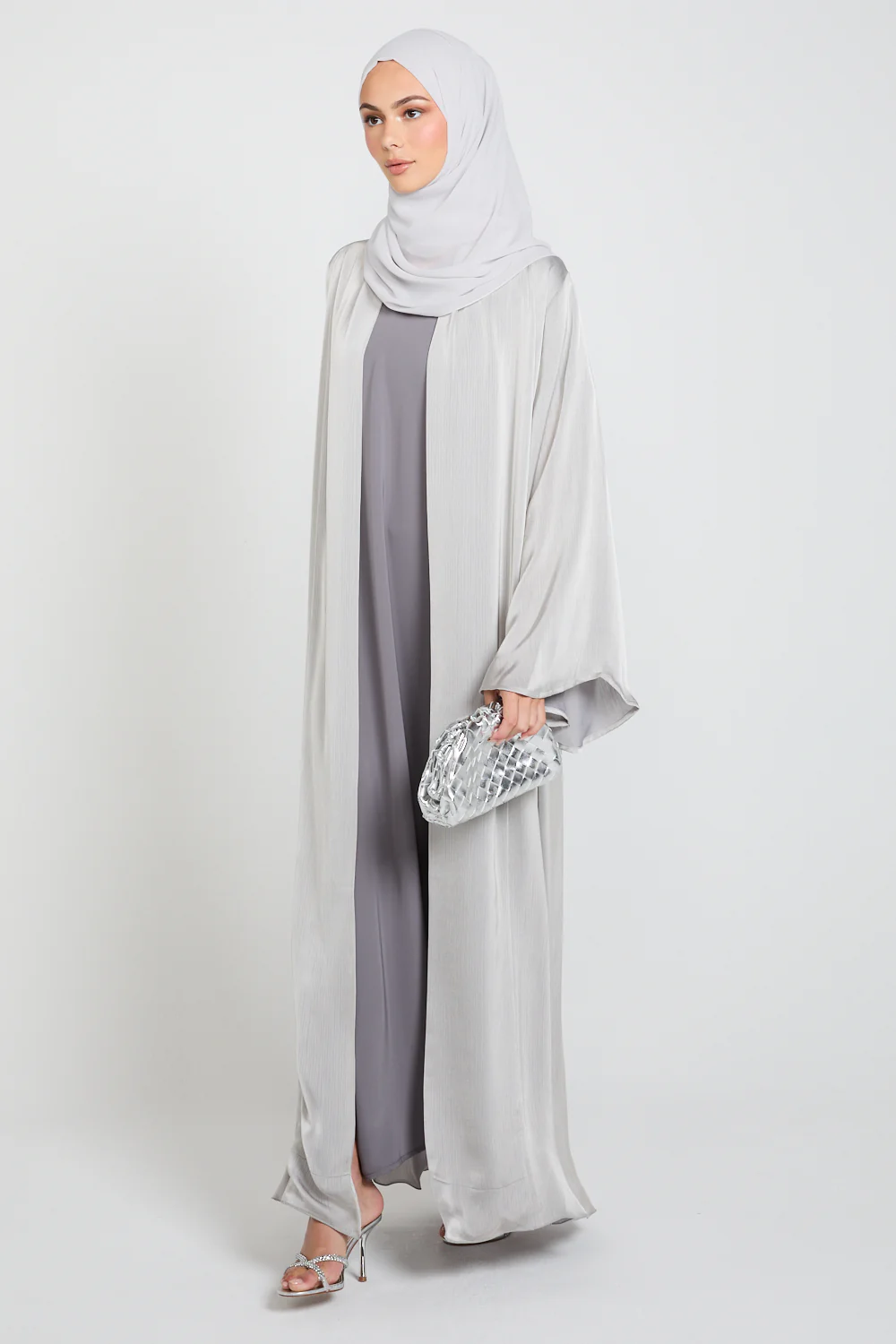Luxury Organza Flared Sleeve Open Abaya - Mist of Pearl - Image 3