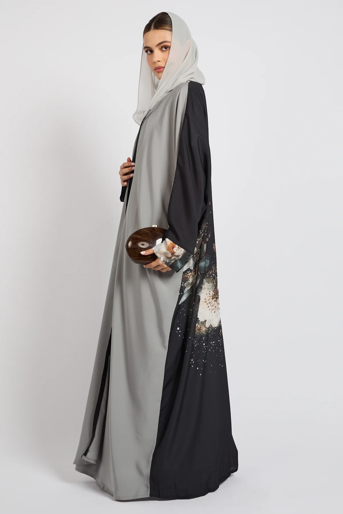 Luxury Floral Embellished Stardust Open Abaya - LIMITED EDITION - Image 10