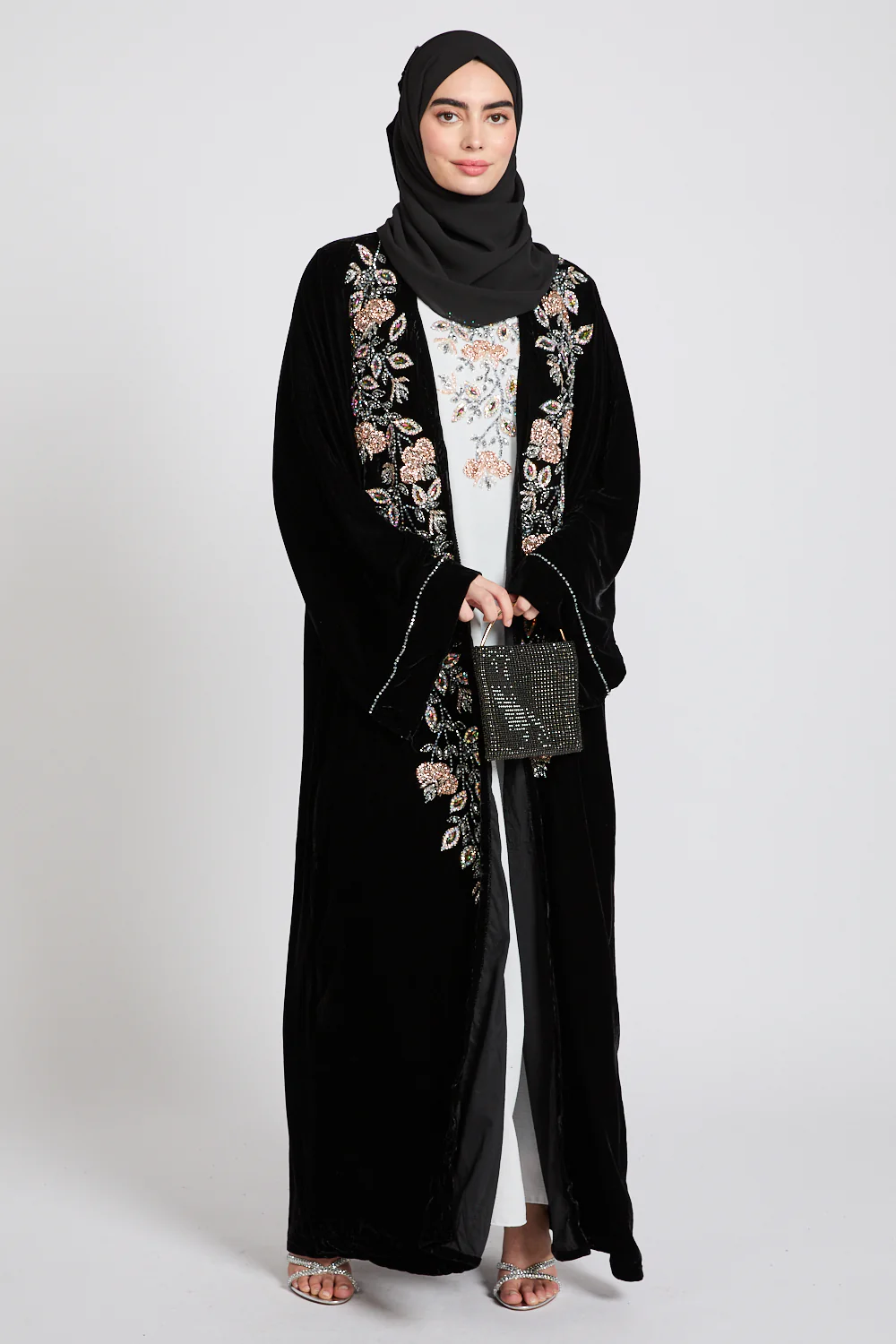 Luxury Four Piece Velvet Embellished Open Abaya Set - Black - Image 6
