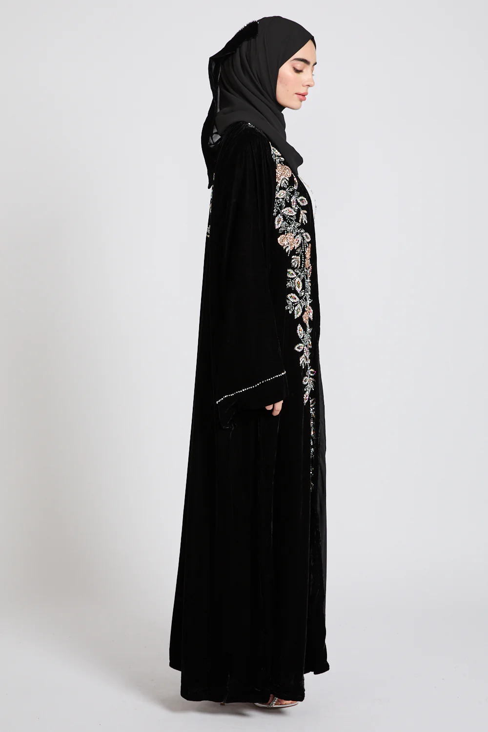 Luxury Four Piece Velvet Embellished Open Abaya Set - Black - Image 8