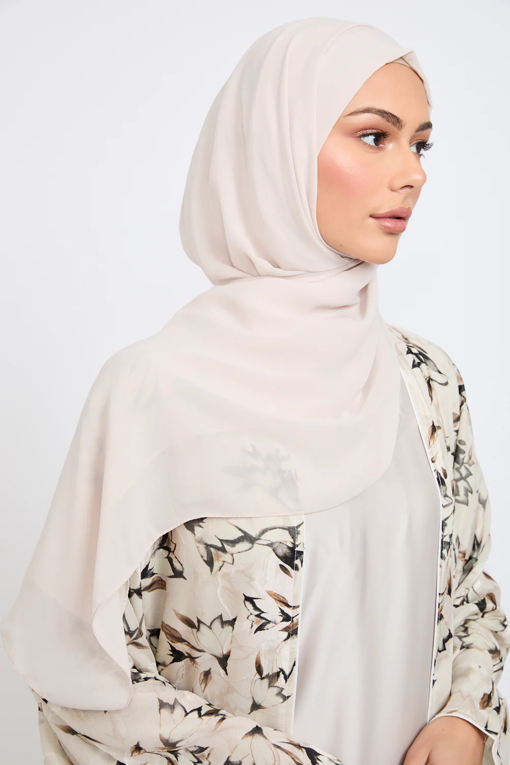 Luxury Georgette Hijab - Nude - Image 3