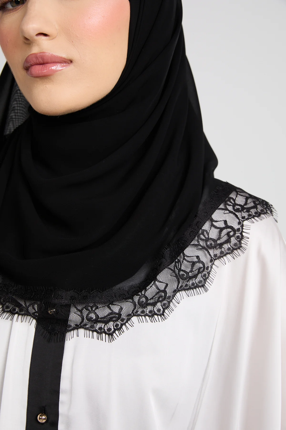 Luxury Georgette Hijab with Lace Detailing - Black - Image 2