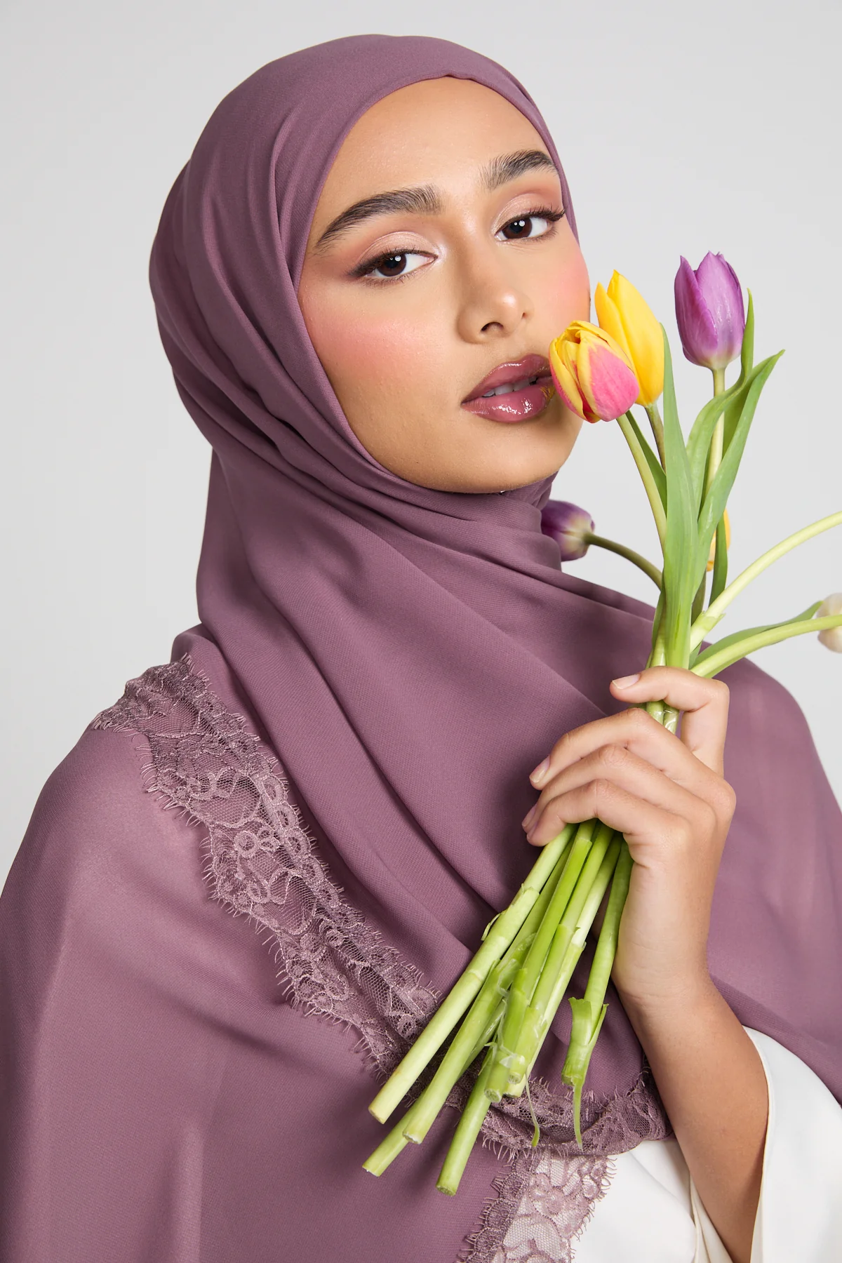 Luxury Georgette Hijab with Lace Detailing - Blush Mulberry - Image 2