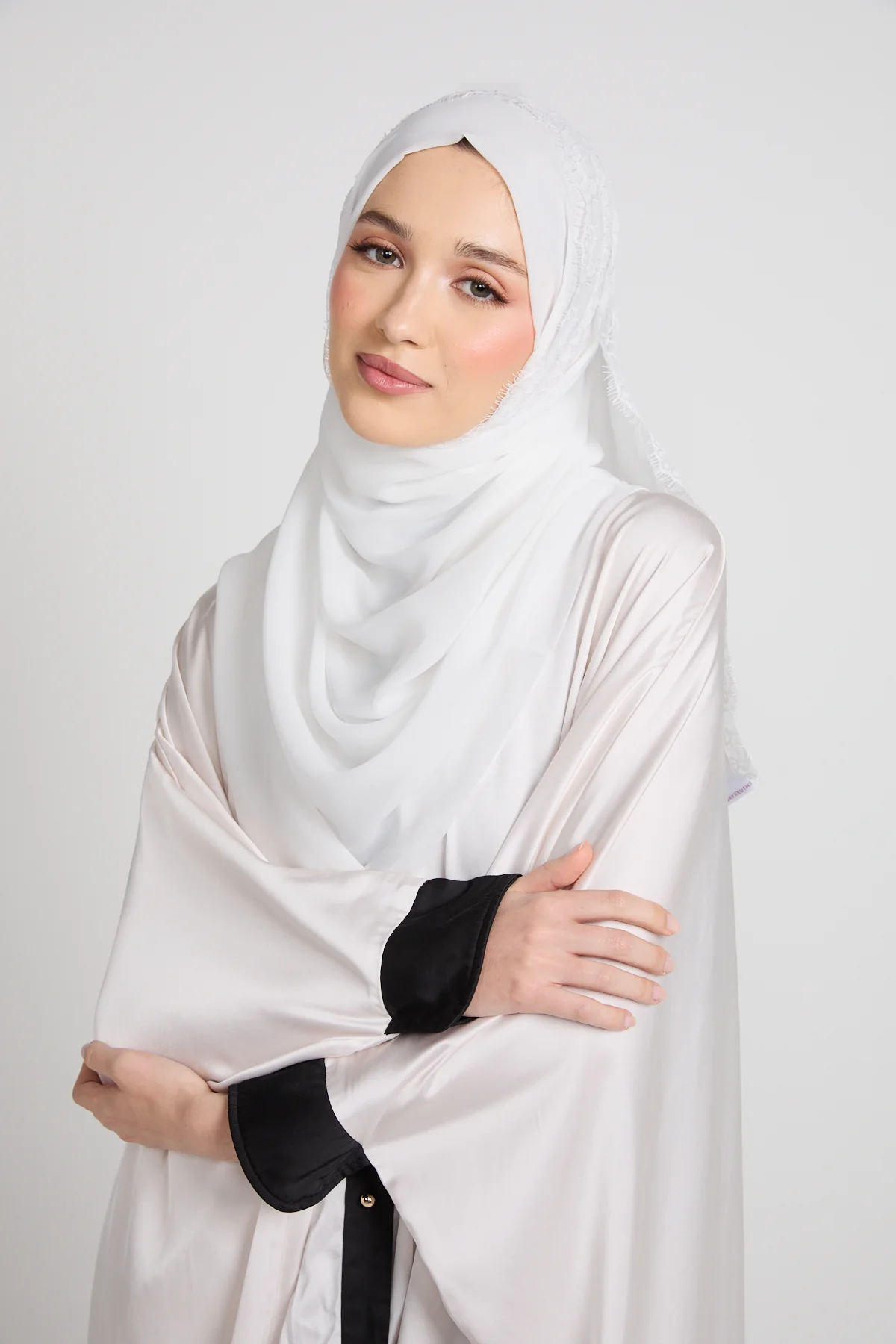 Luxury Georgette Hijab with Lace Detailing - White - Image 6