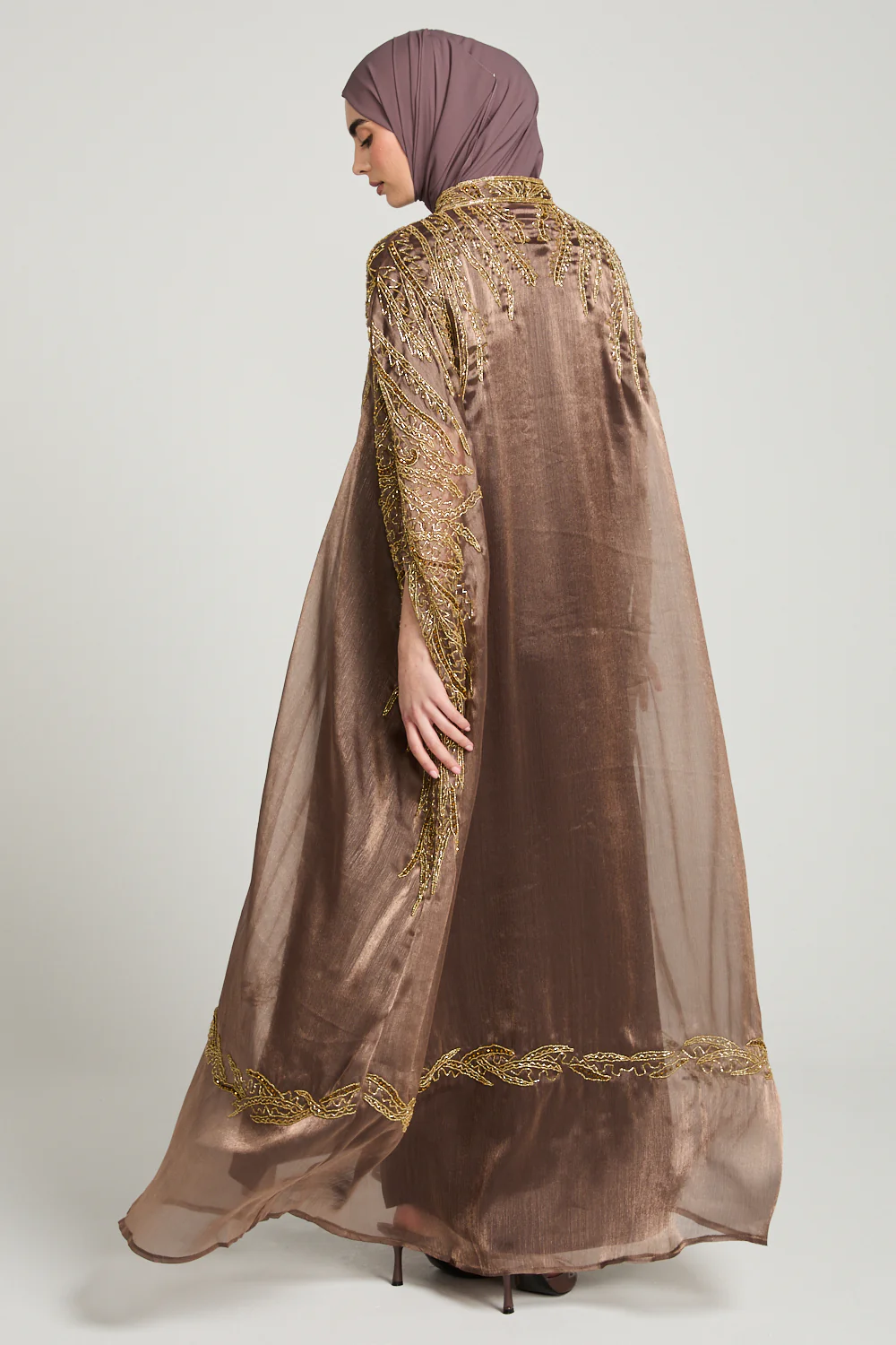 Luxury Majestic Embellished Cape - Rose Taupe - Image 3