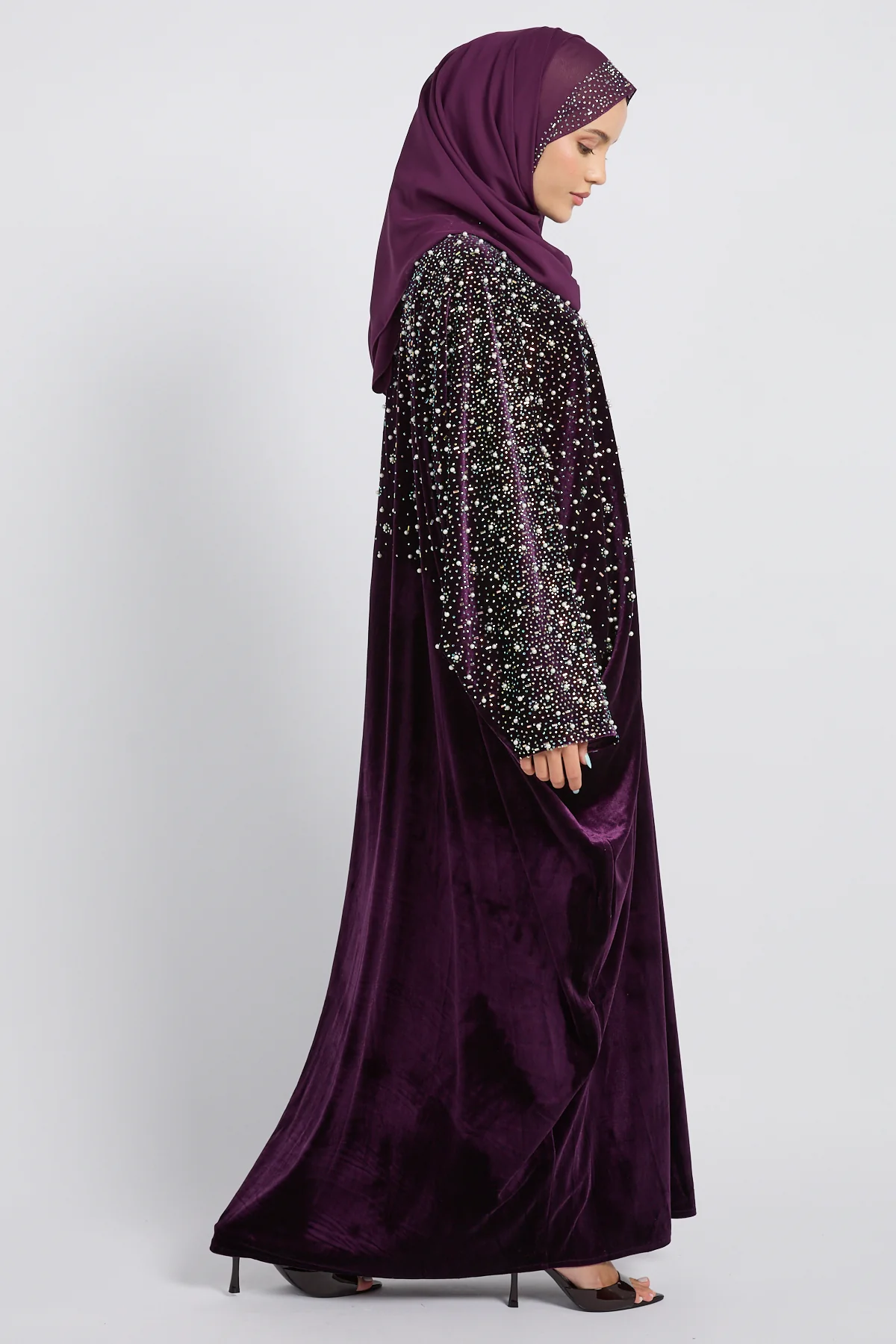 Luxury Midnight Stardust Velvet Open Abaya - Royal Plum - Image 4