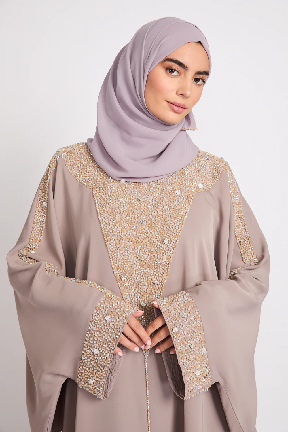 Luxury Moonlit Pearl Blossom Closed Abaya – Lilac Taupe - Image 2