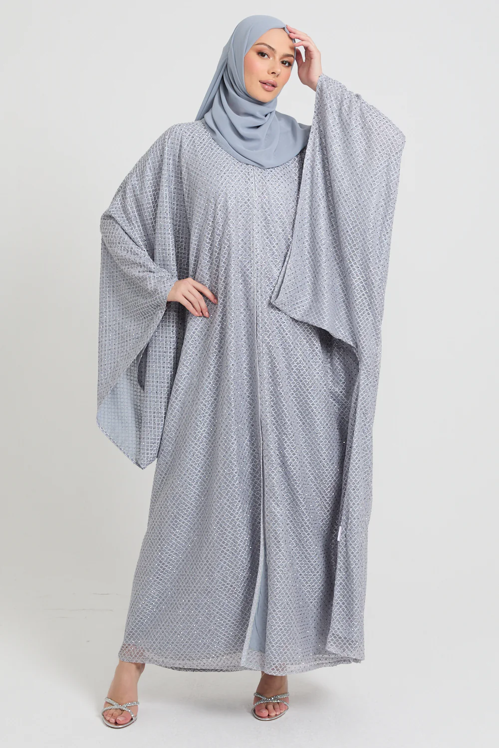 Luxury Moonlit Weave Open Abaya - Limited Edition - Image 8