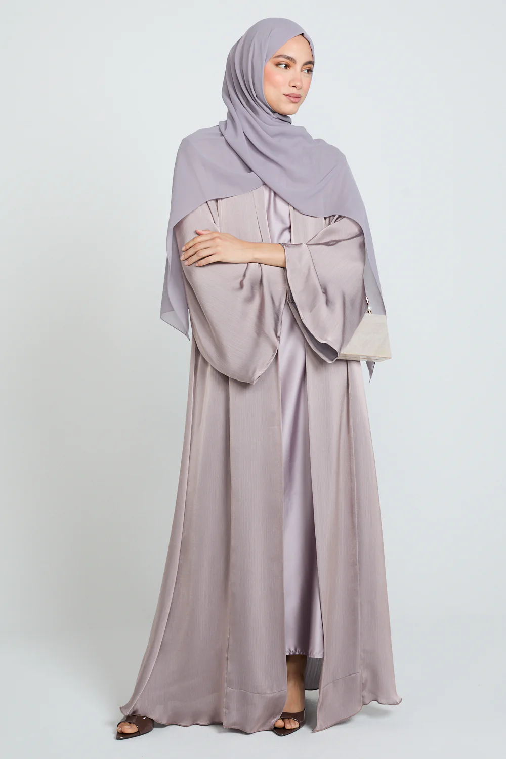 Luxury Organza Flared Sleeve Open Abaya - Mist of Lavender - Image 3