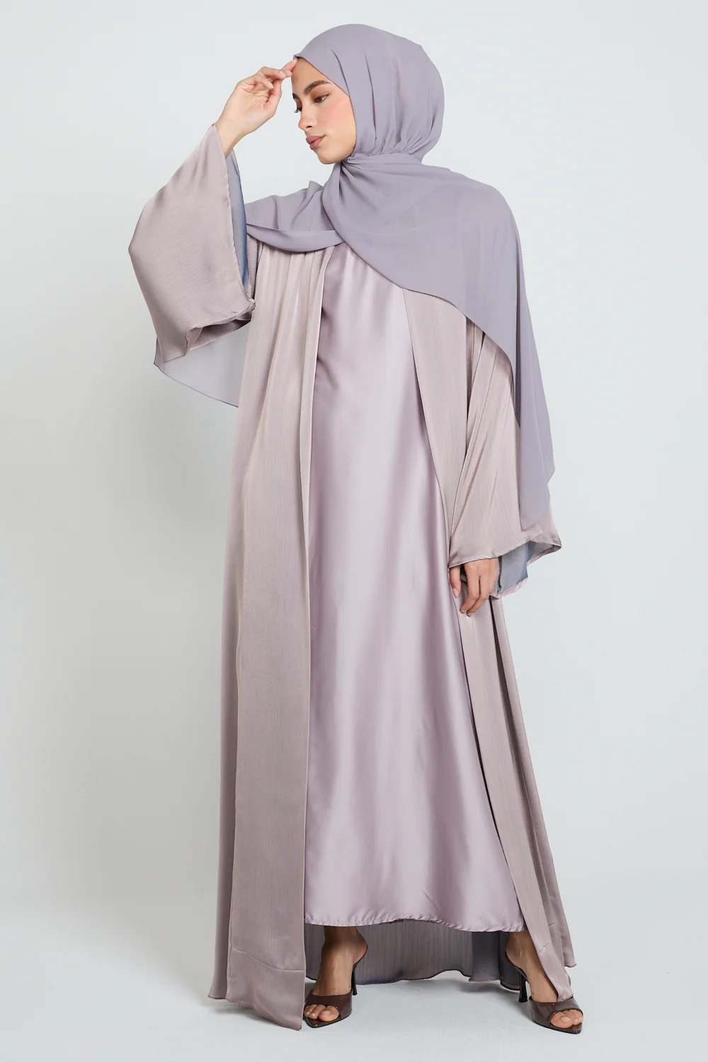 Luxury Organza Flared Sleeve Open Abaya - Mist of Lavender - Image 6