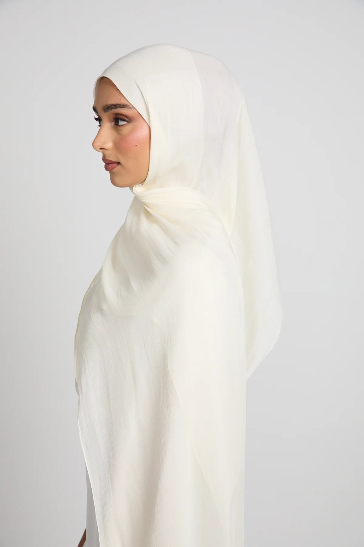 Luxury Organza Hijab - Ivory White - Image 5