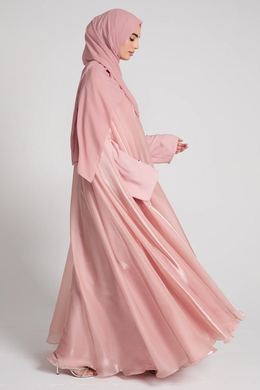 Luxury Queen of Dusk Three Piece Abaya Set – Blushed Orchid - Image 9