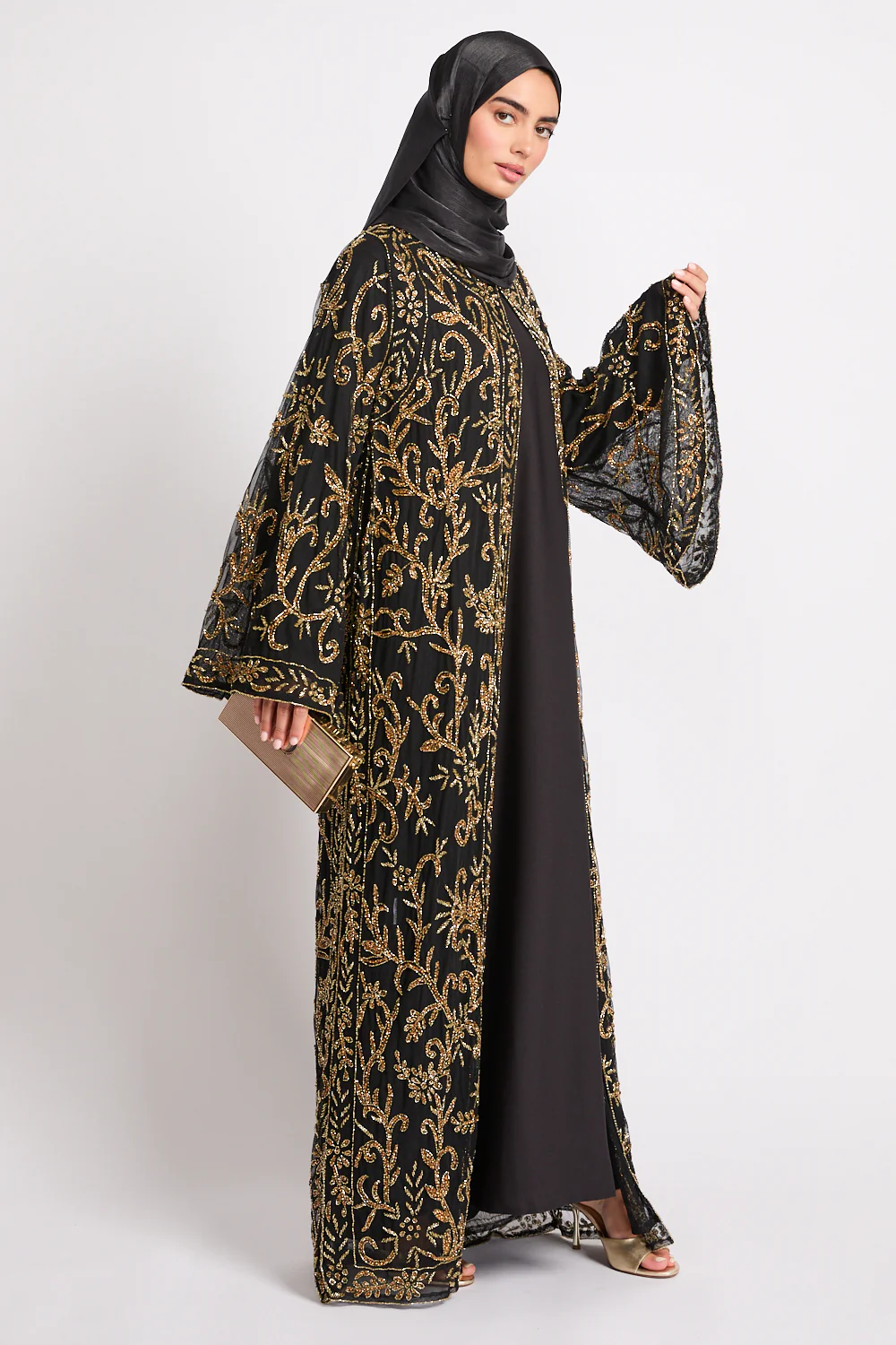 Luxury Starlit Bloom Embellished Open Abaya - Gold - Image 7