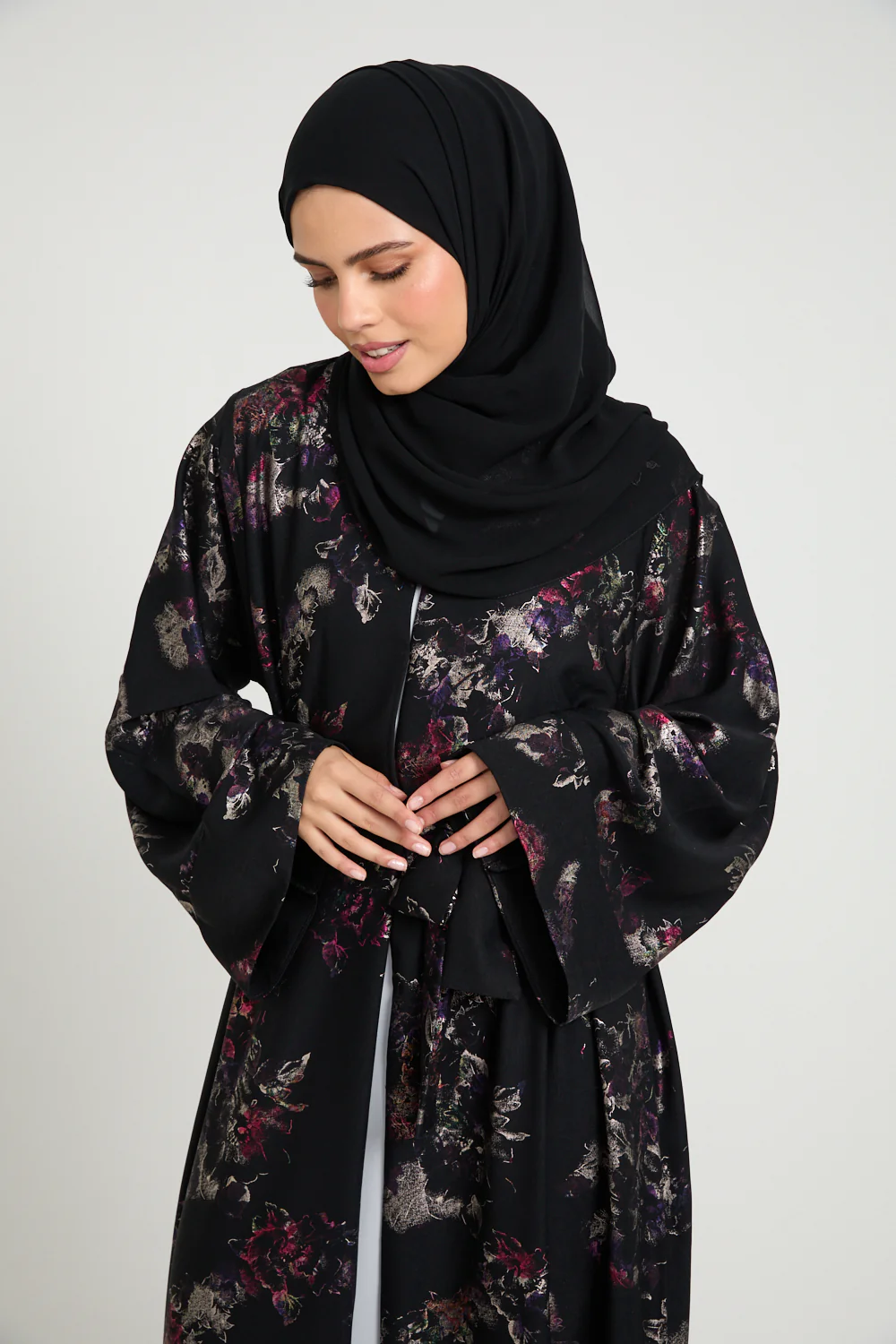Luxury Twilight Noir Enchanted Blossom Open Abaya - Limited Edition - Image 2