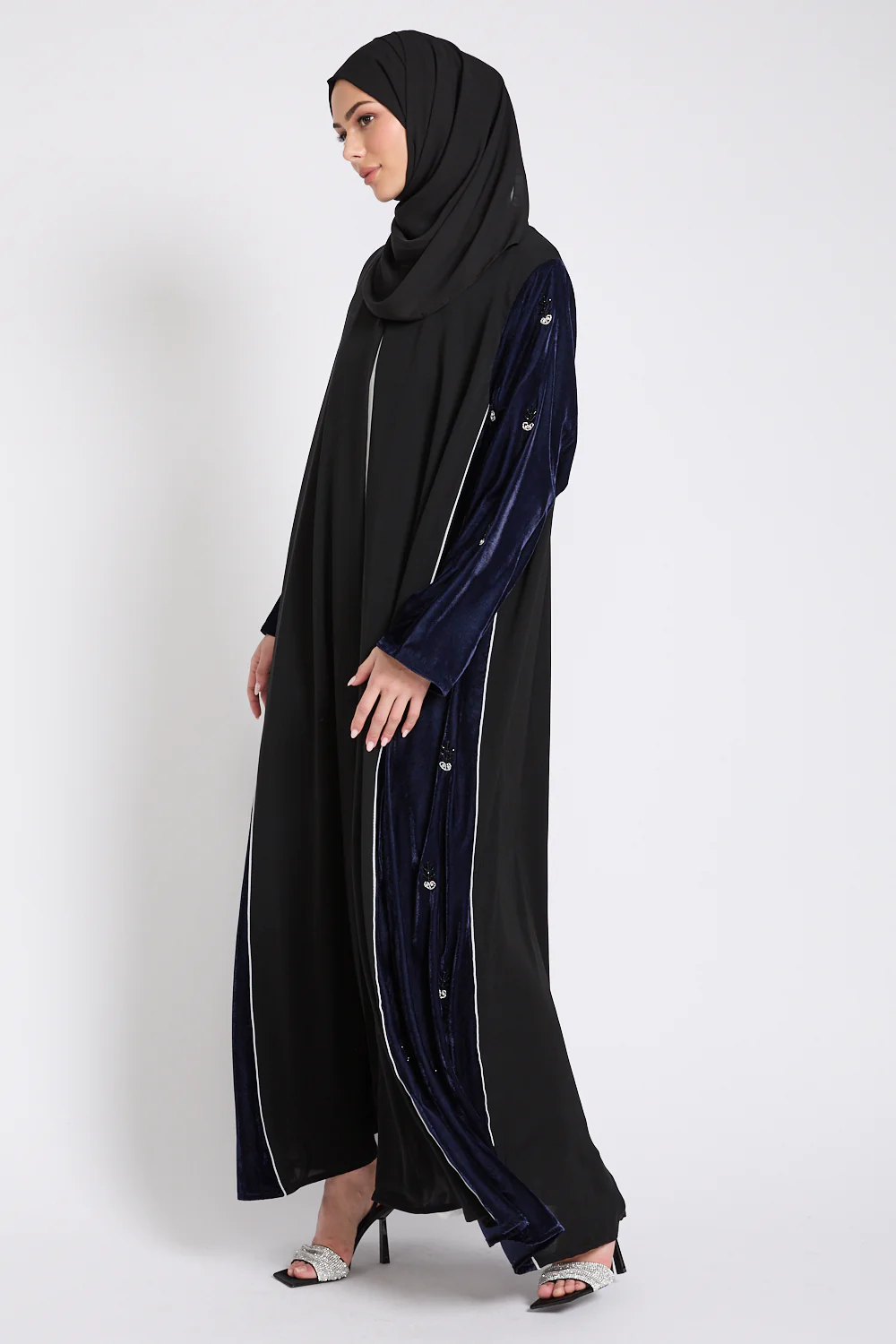 Luxury Velvet Majesty Embellished Open Abaya - Navy - Image 12