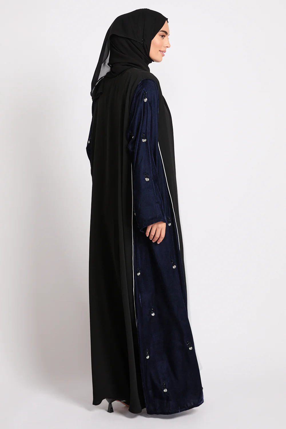 Luxury Velvet Majesty Embellished Open Abaya - Navy - Image 15