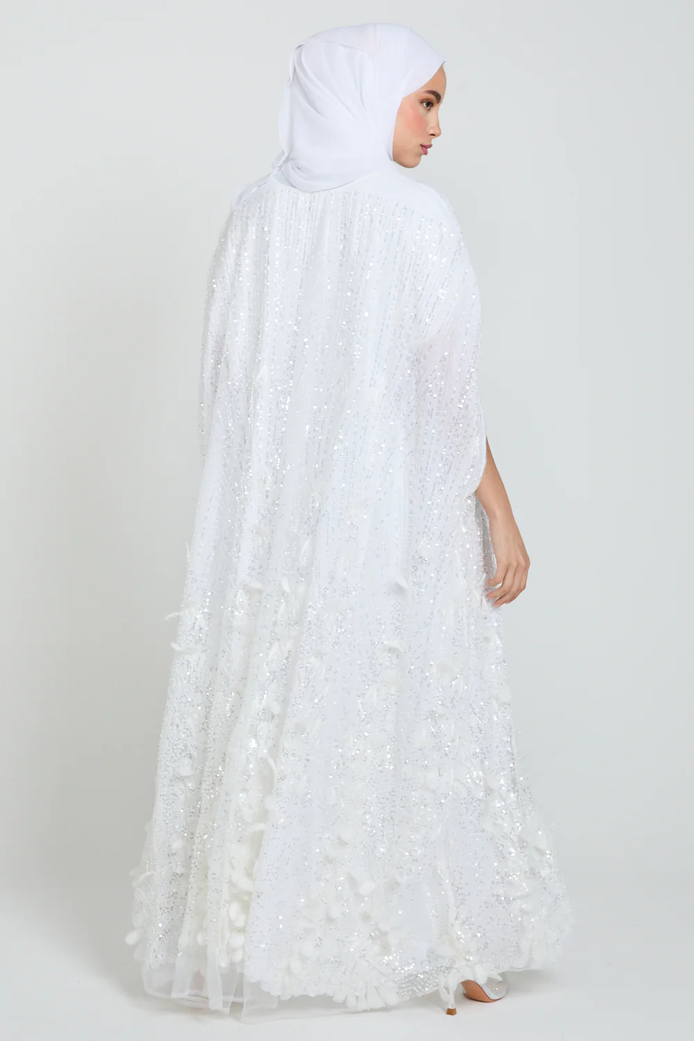 Luxury Wisteria White Embellished Cape - Image 10