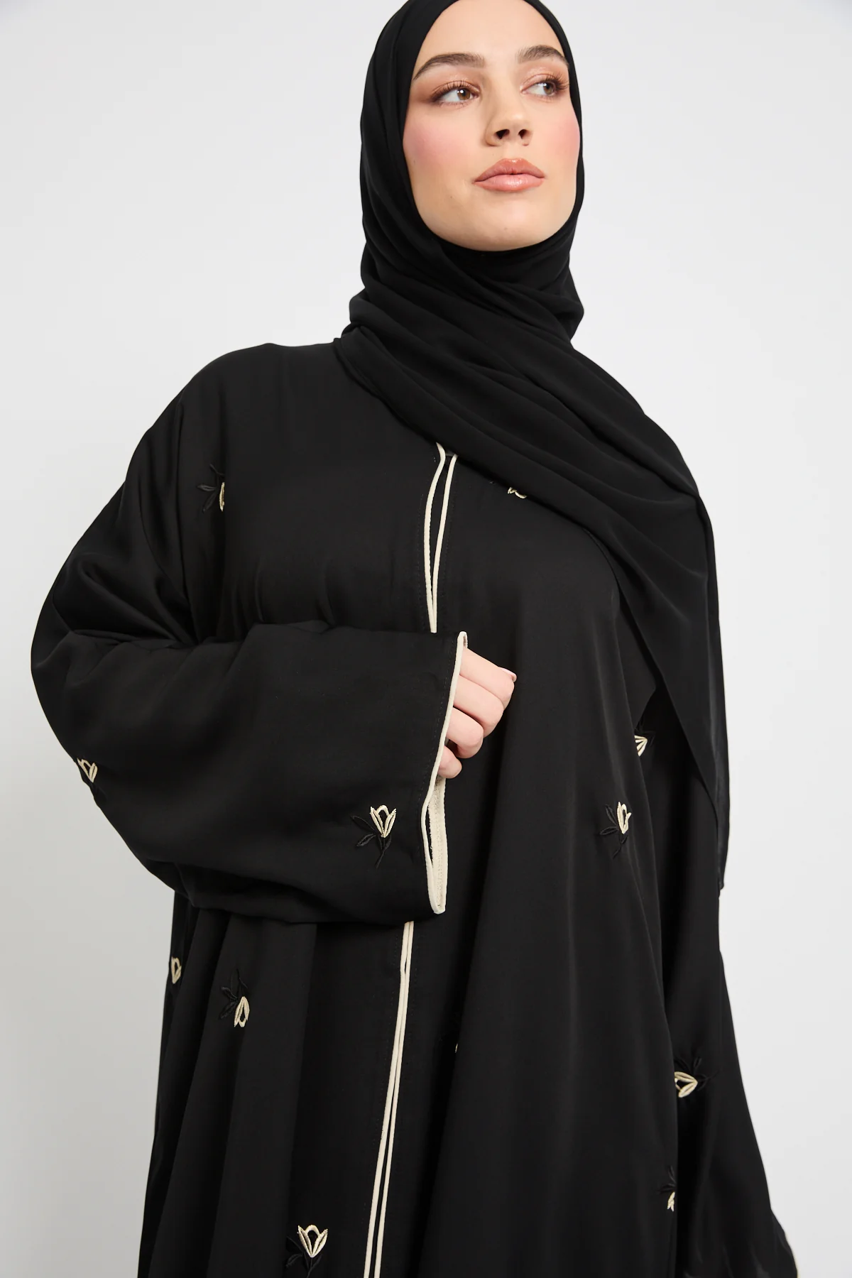 Midnight Noir Embroidered Open Abaya - Image 2