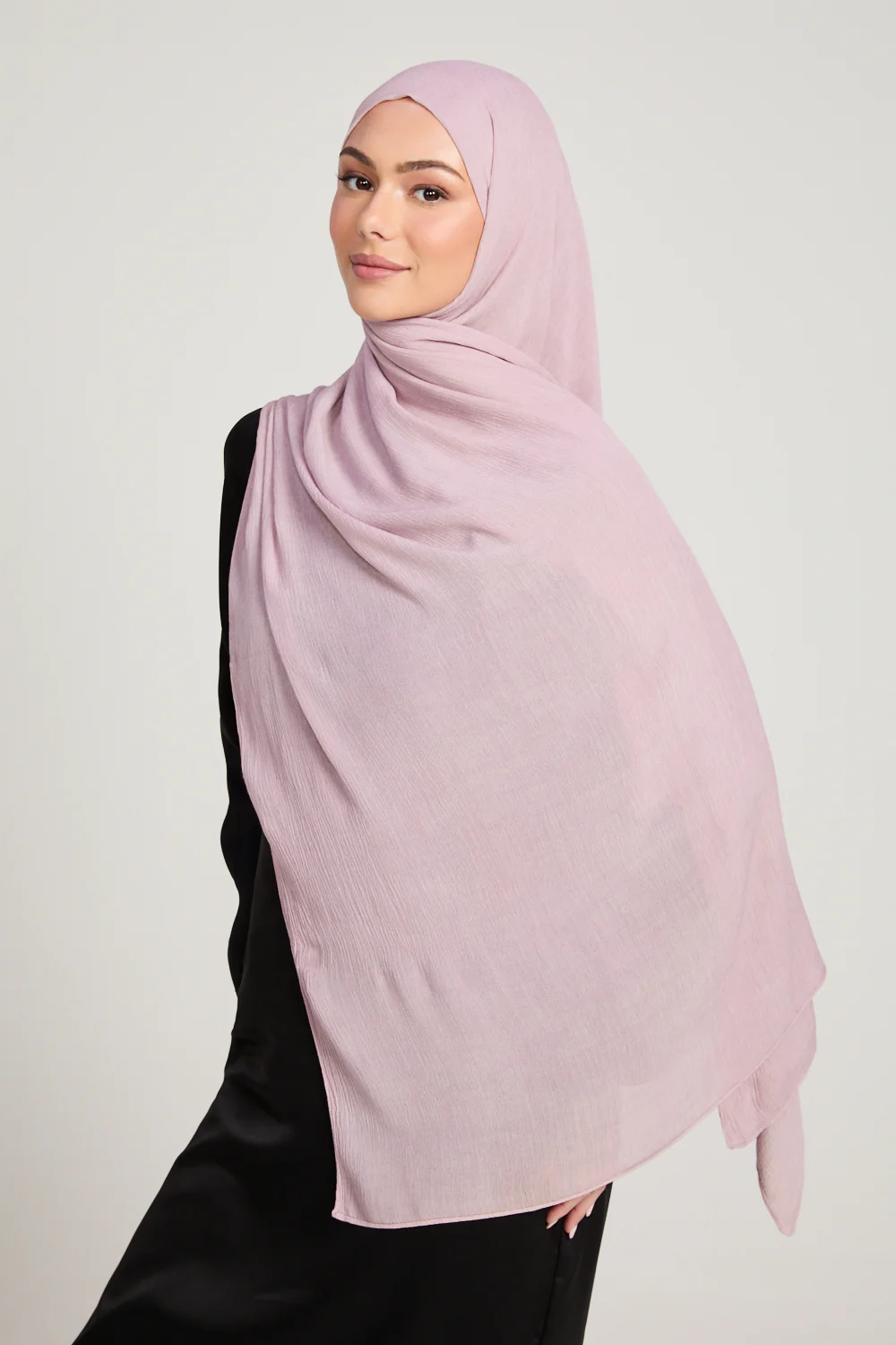 Modal Crinkle Hijab - Smoke Rose - Image 3