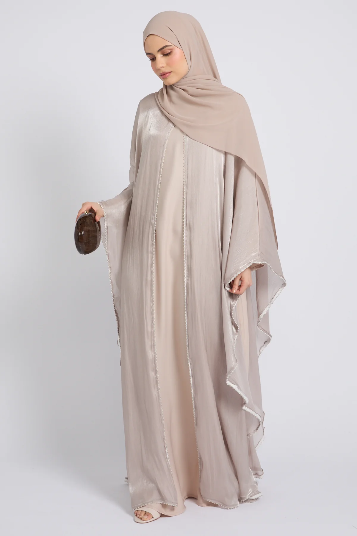 Moonlit Organza Overlay Closed Abaya – Nude Champagne