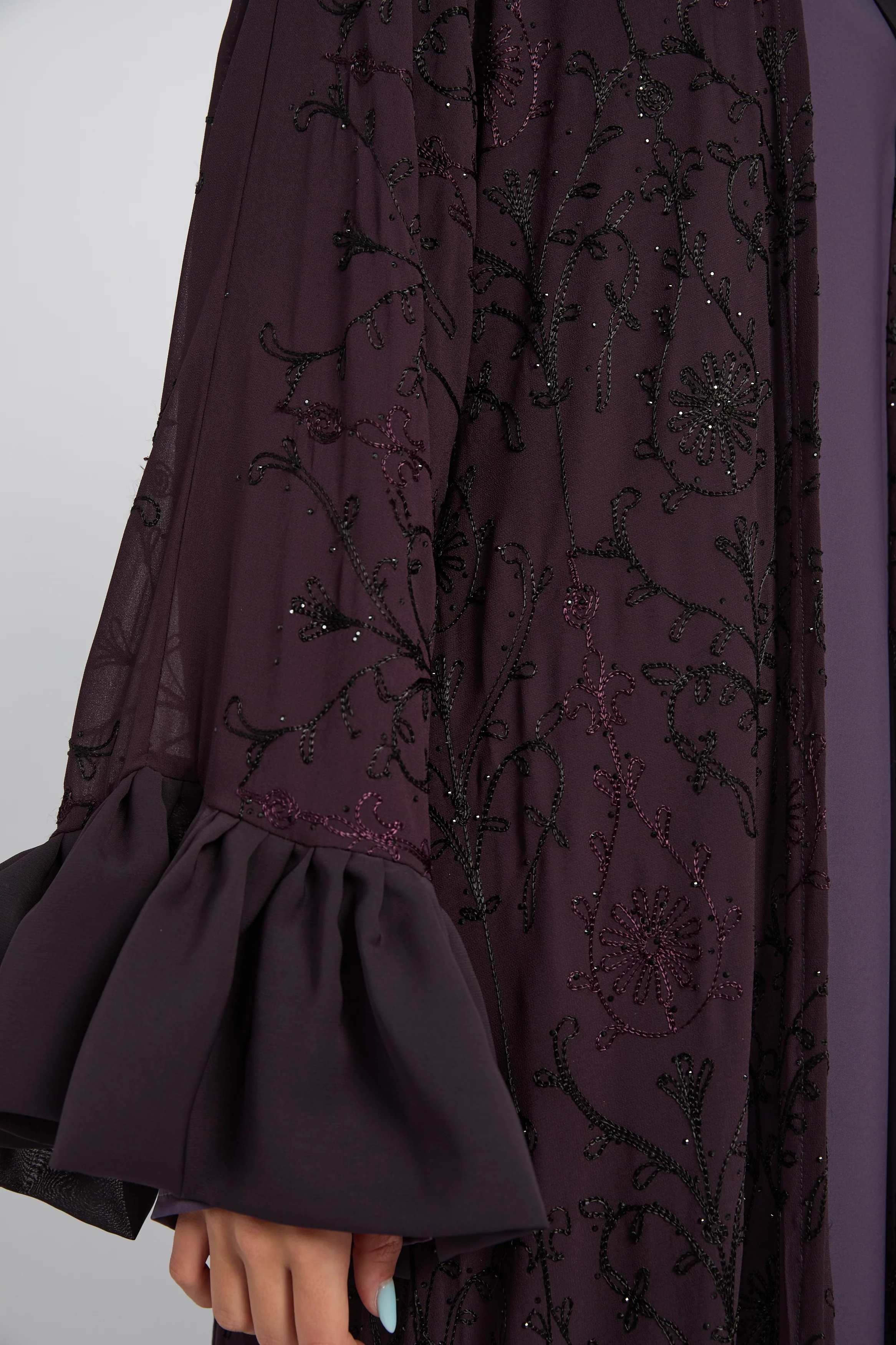Noir Bloom Luxe Four Piece Abaya Set – Midnight Plum - LIMITED EDITION - Image 5