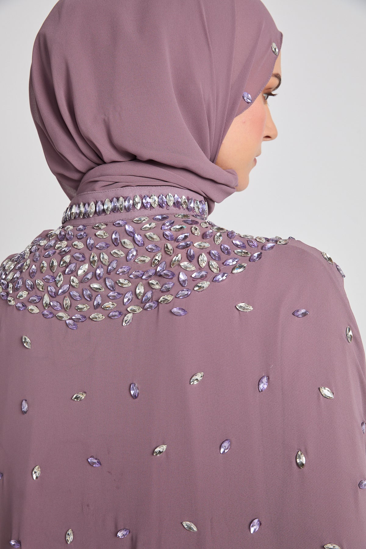 Noor Royale Three Piece Embellished Luxe Closed Abaya - Dusty Mauve - Image 5