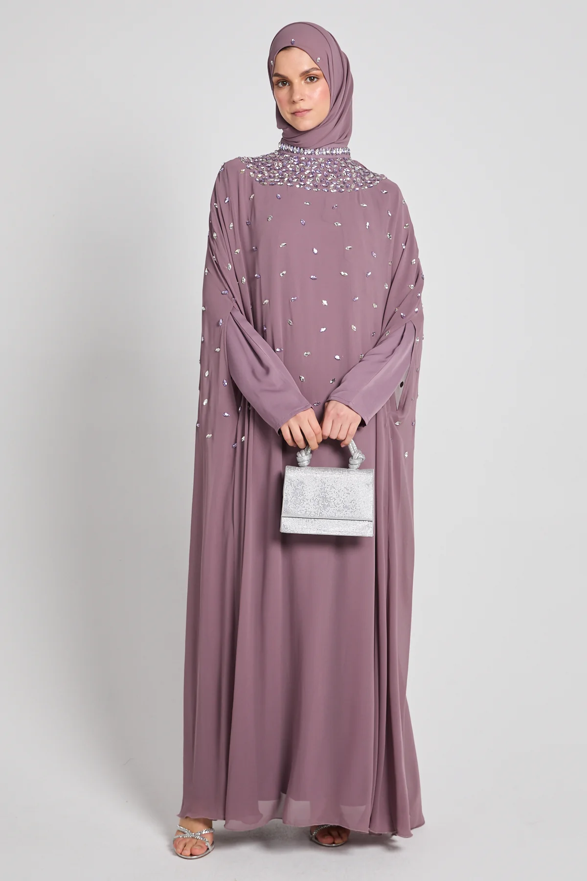 Noor Royale Three Piece Embellished Luxe Closed Abaya - Dusty Mauve - Image 6