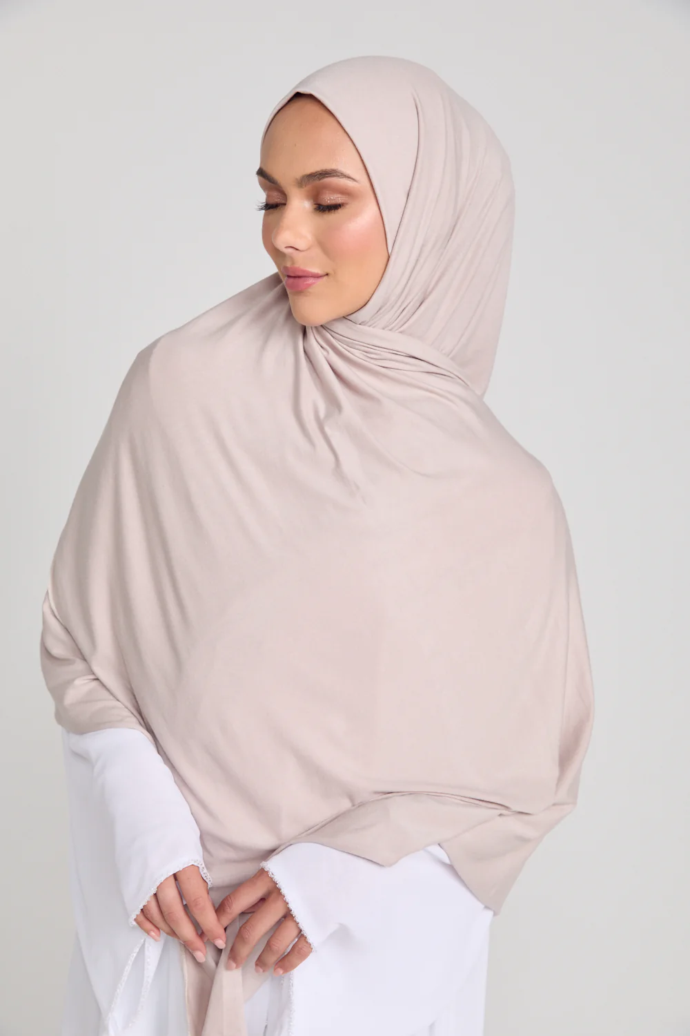 Nude Jersey Hijab - Image 3