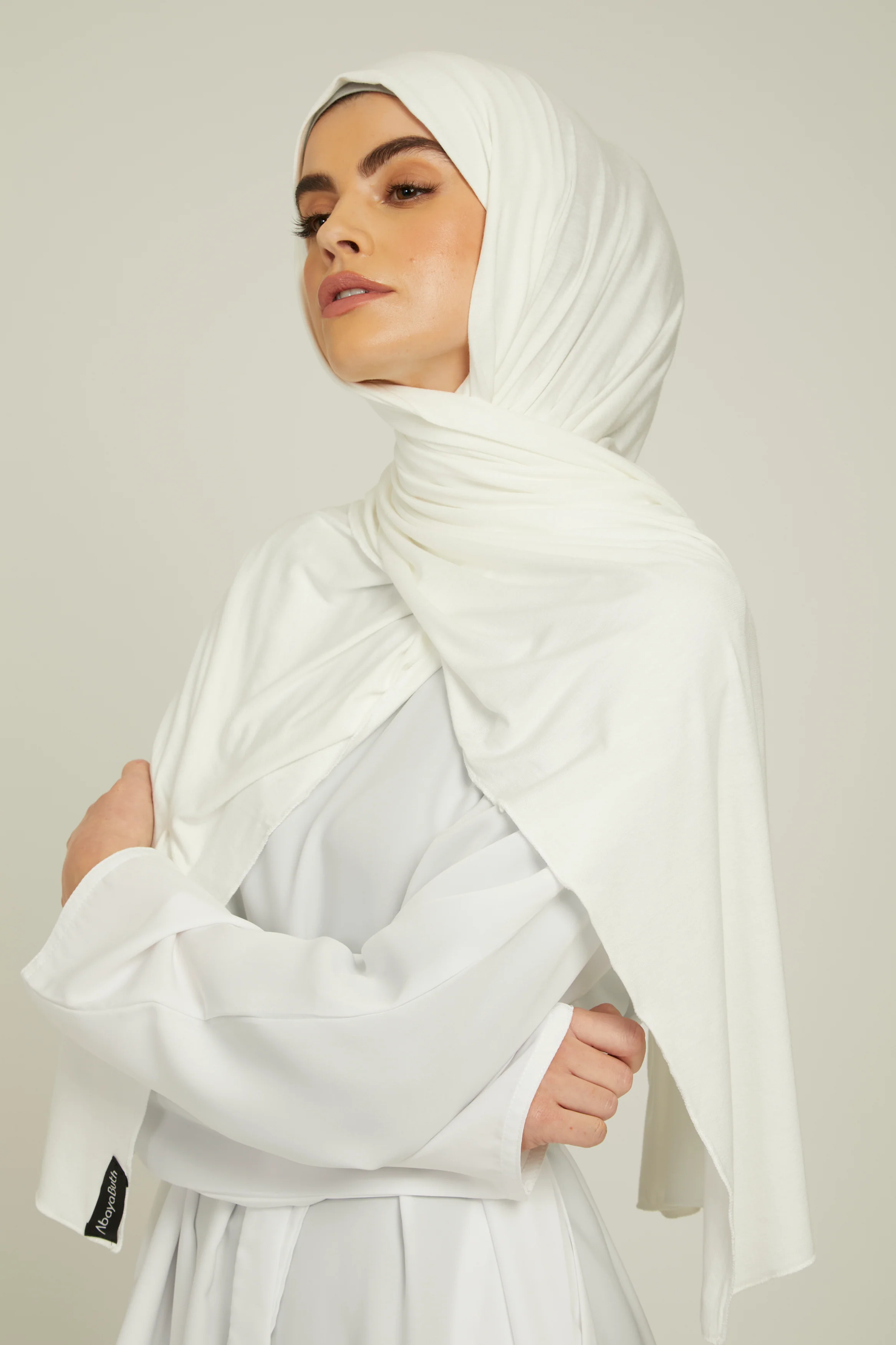 Off White Jersey Hijab - Image 4