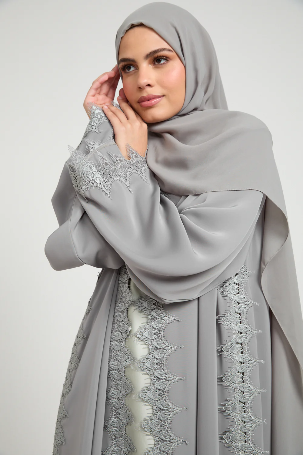 Olive Dove Luxe Lace Open Abaya - Image 2