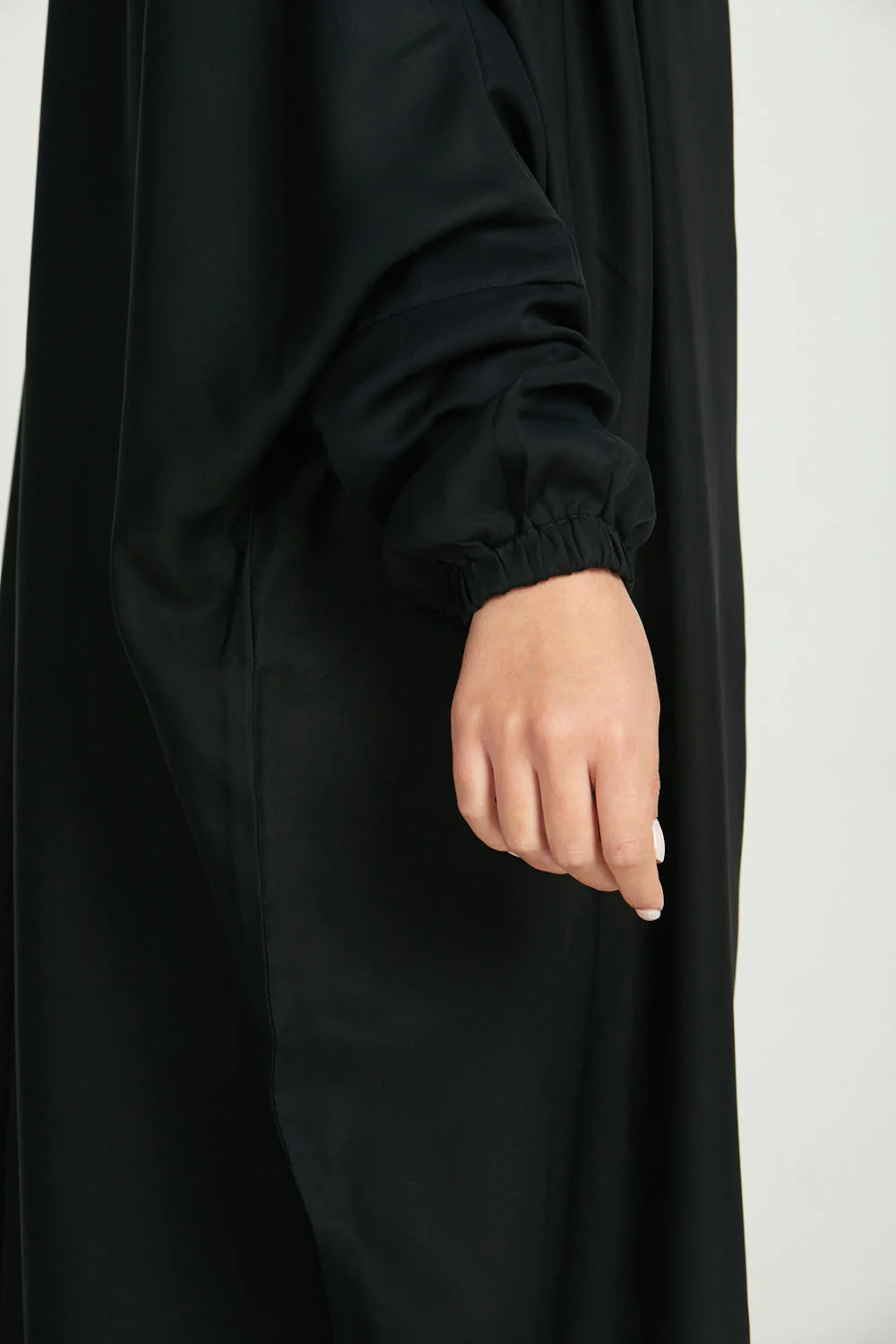 One Piece Full Length Jilbab/ Prayer Abaya - Elasticated Cuff - Black - Image 8