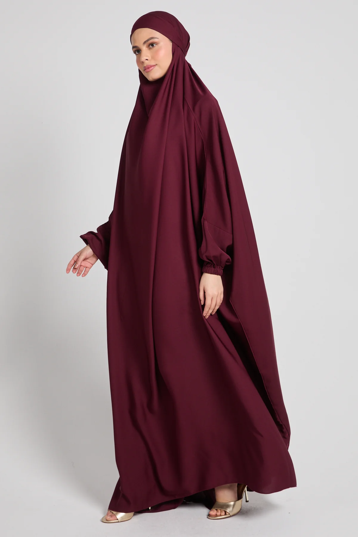 One Piece Full Length Jilbab / Prayer Abaya  - Elasticated Cuff - Burgundy Rose