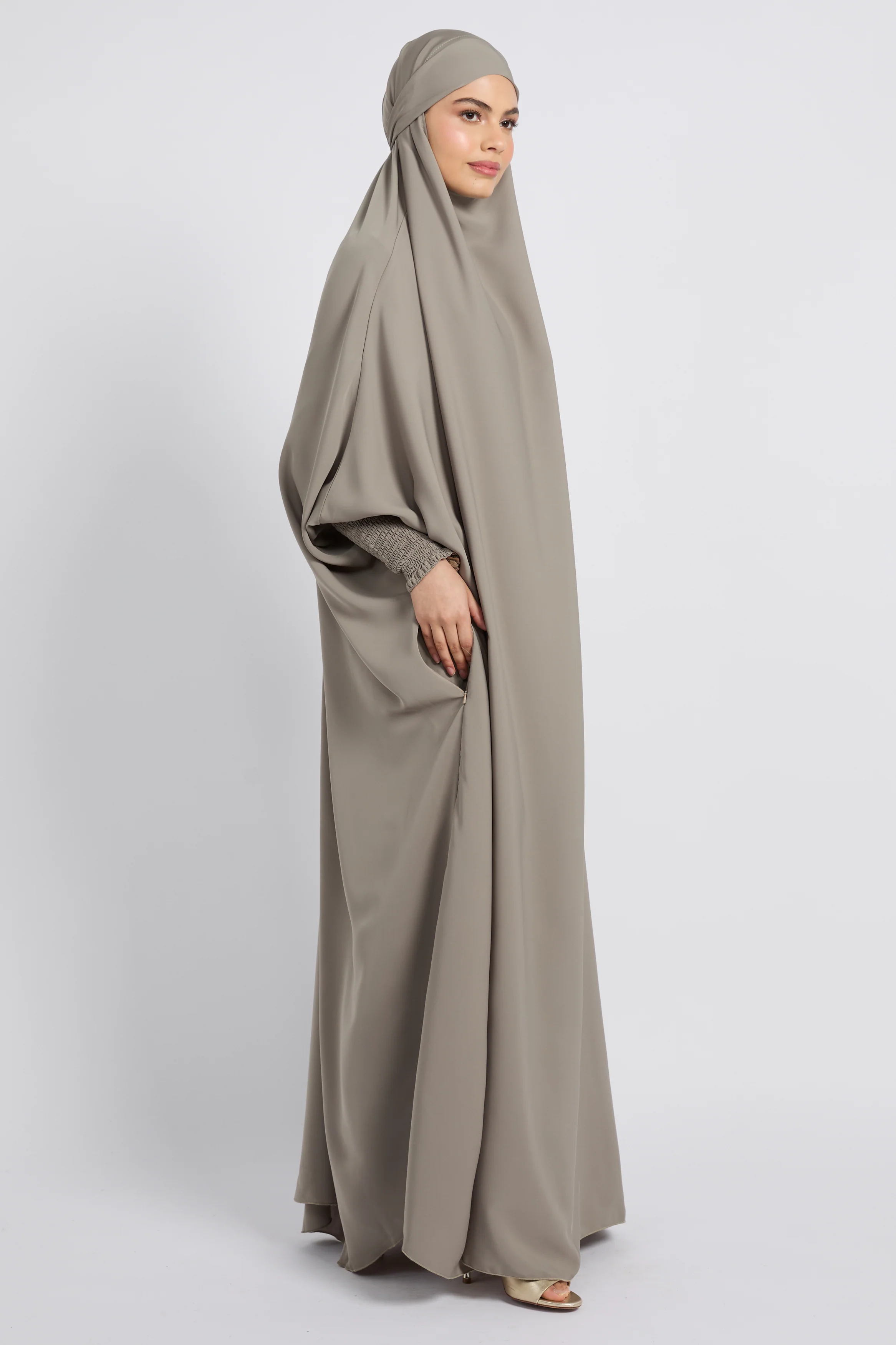 One Piece Full Length Jilbab/Prayer Abaya - Zipped Cuffs and Pockets - Sage Grey - Image 3