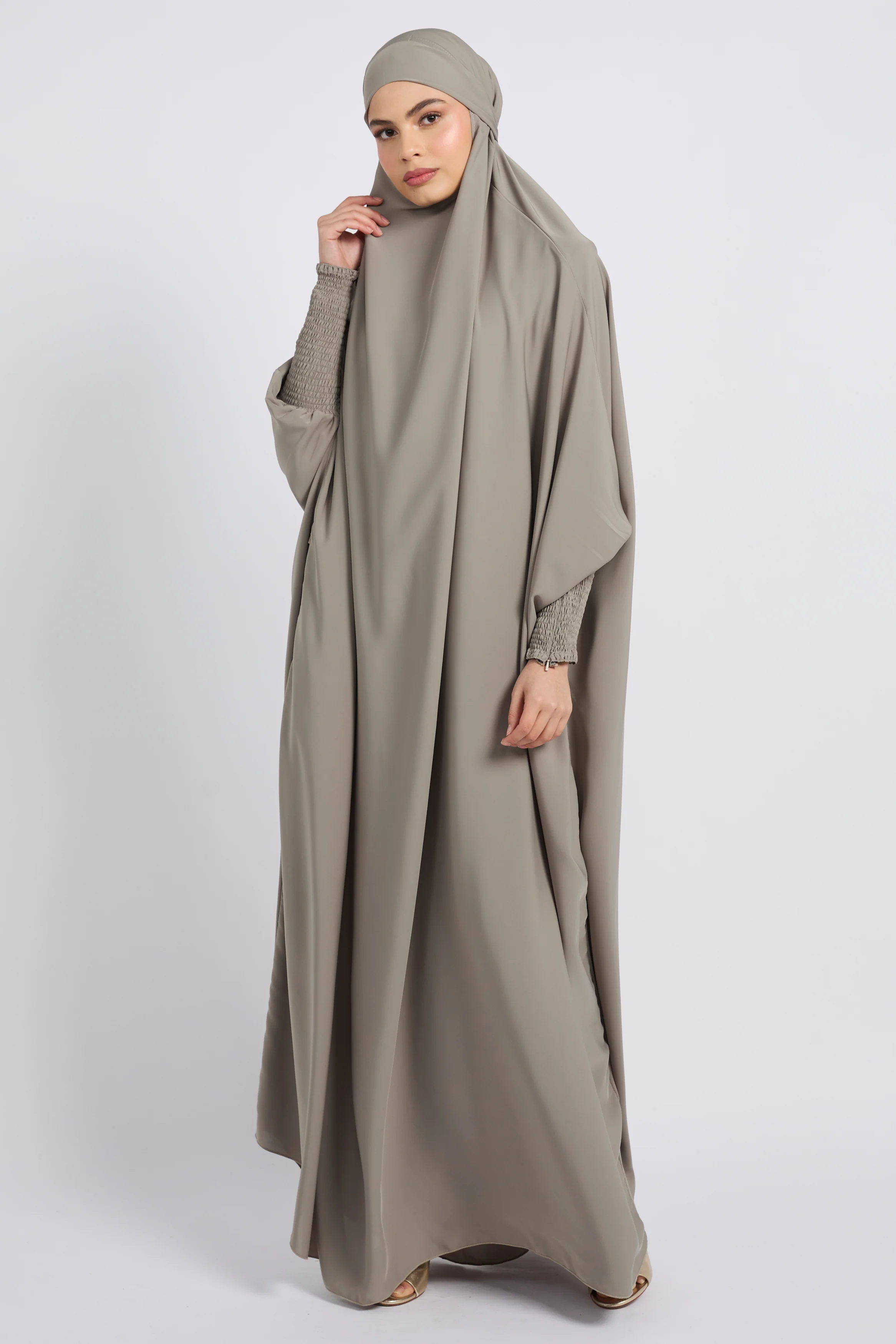 One Piece Full Length Jilbab/Prayer Abaya - Zipped Cuffs and Pockets - Sage Grey - Image 4
