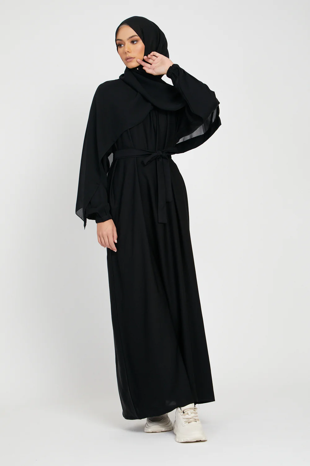 Plain Abaya with Elasticated Cuffs - Black - Image 7